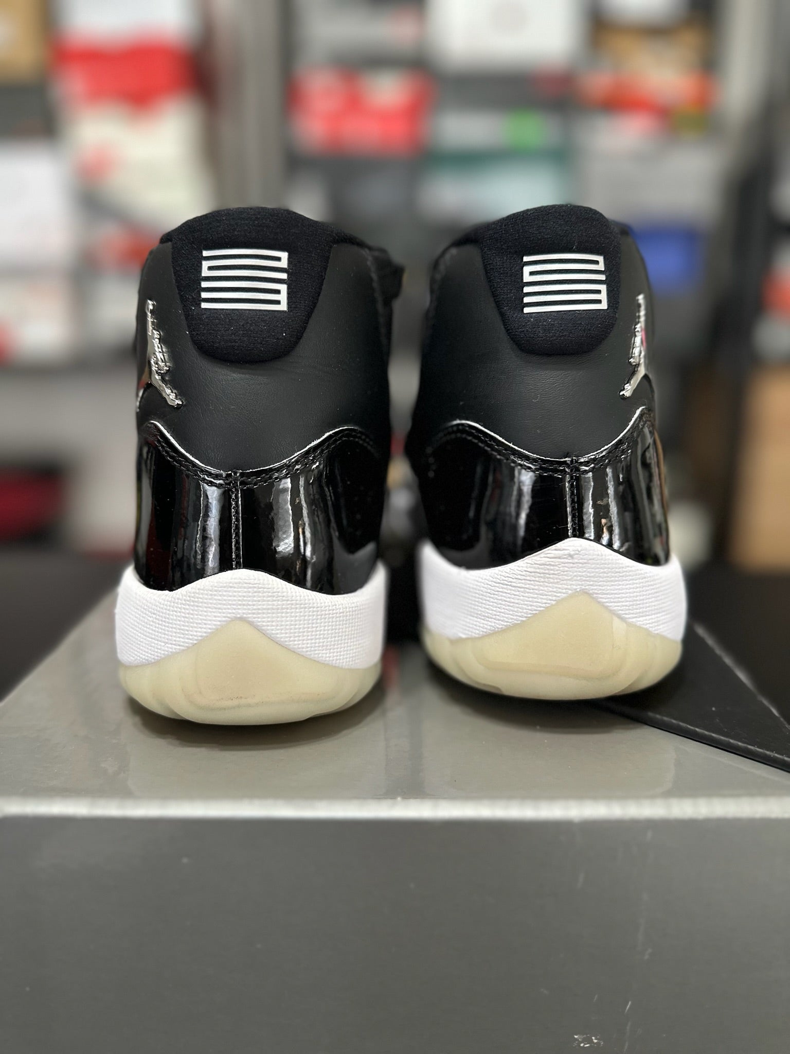 Size 8.5 - J11 Jubilee 25th Anniversary