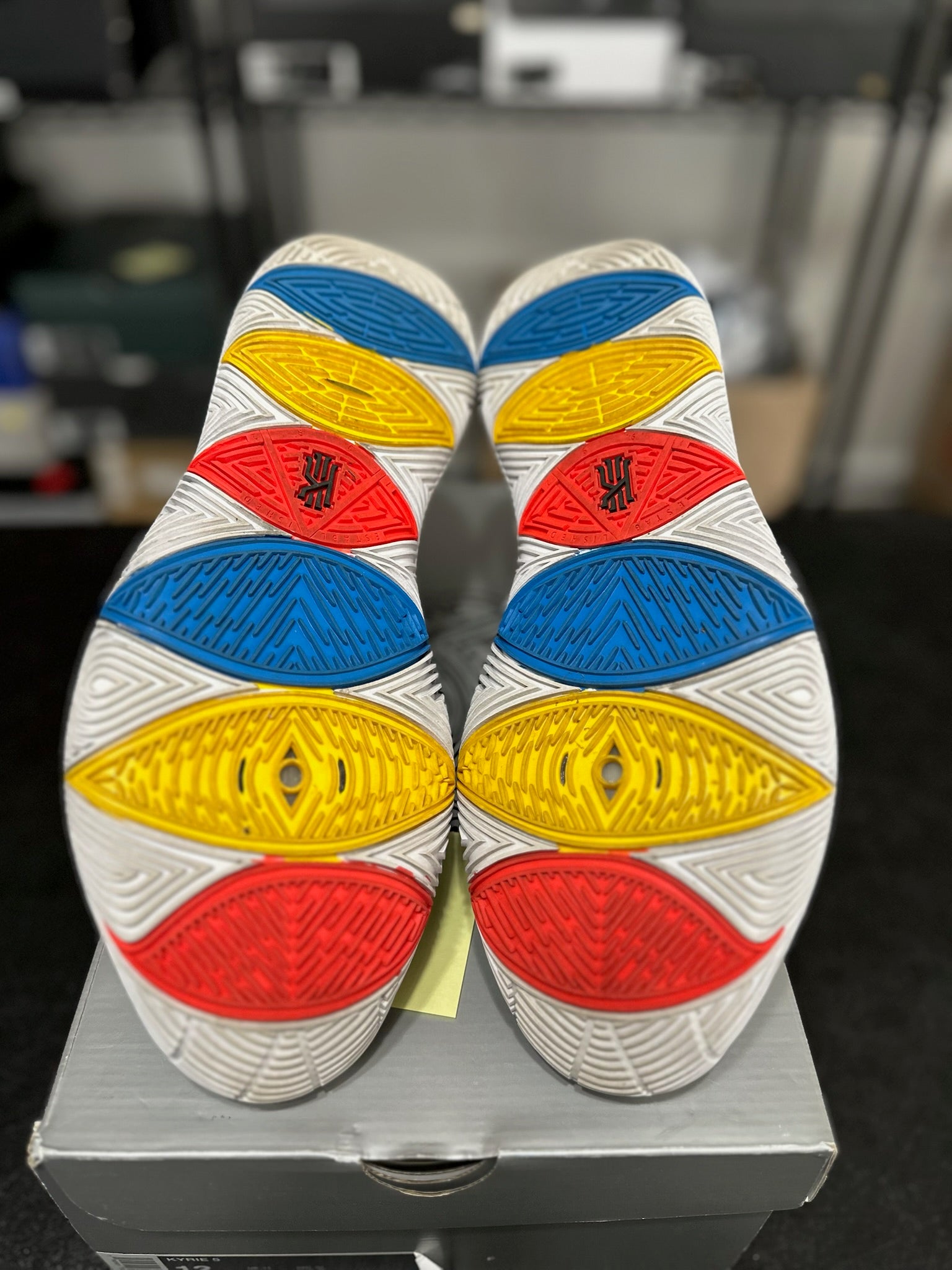 Size 12 - Kyrie 5 Friends
