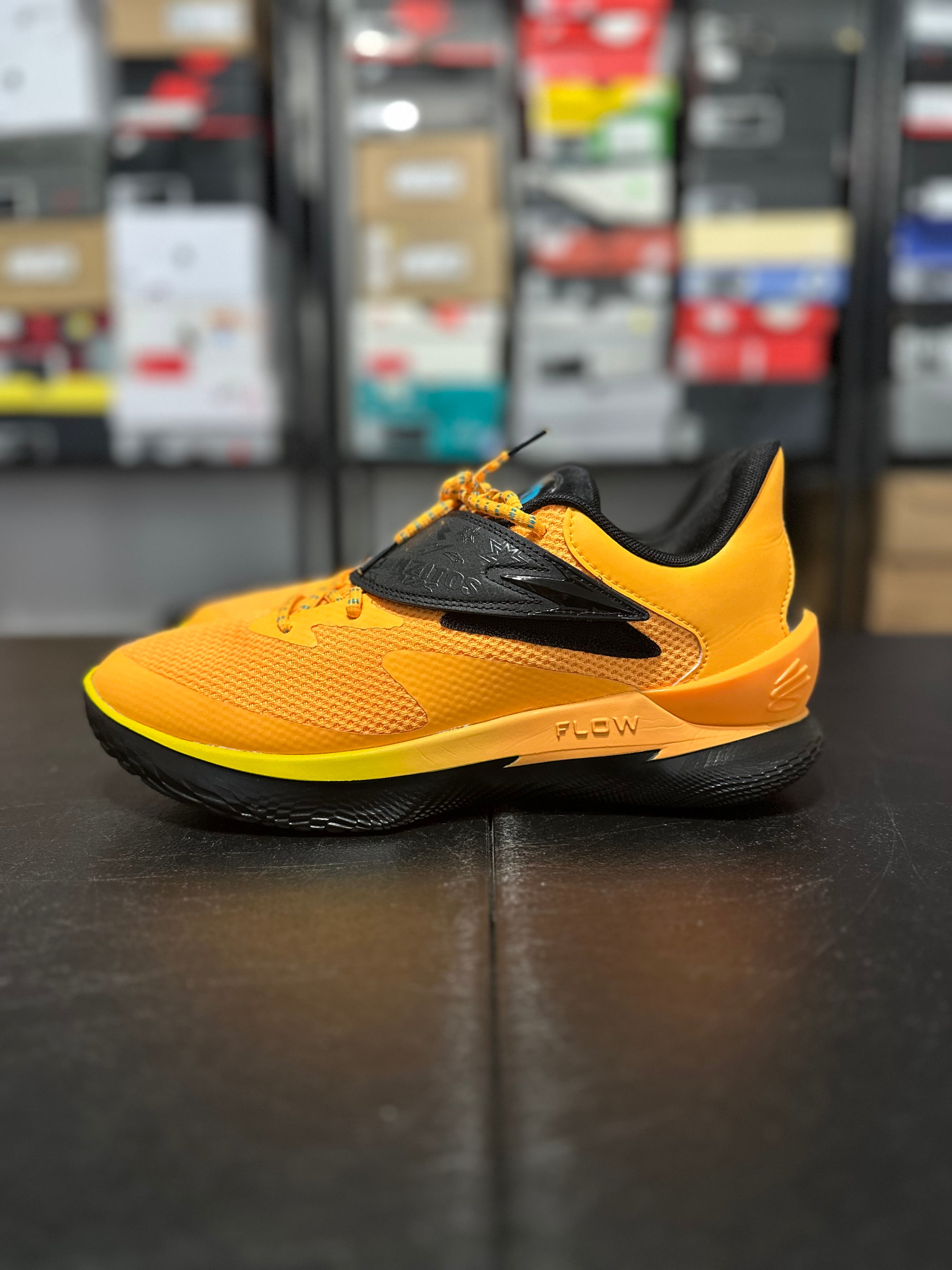 Size 12 - curry fox 1 nova orange
