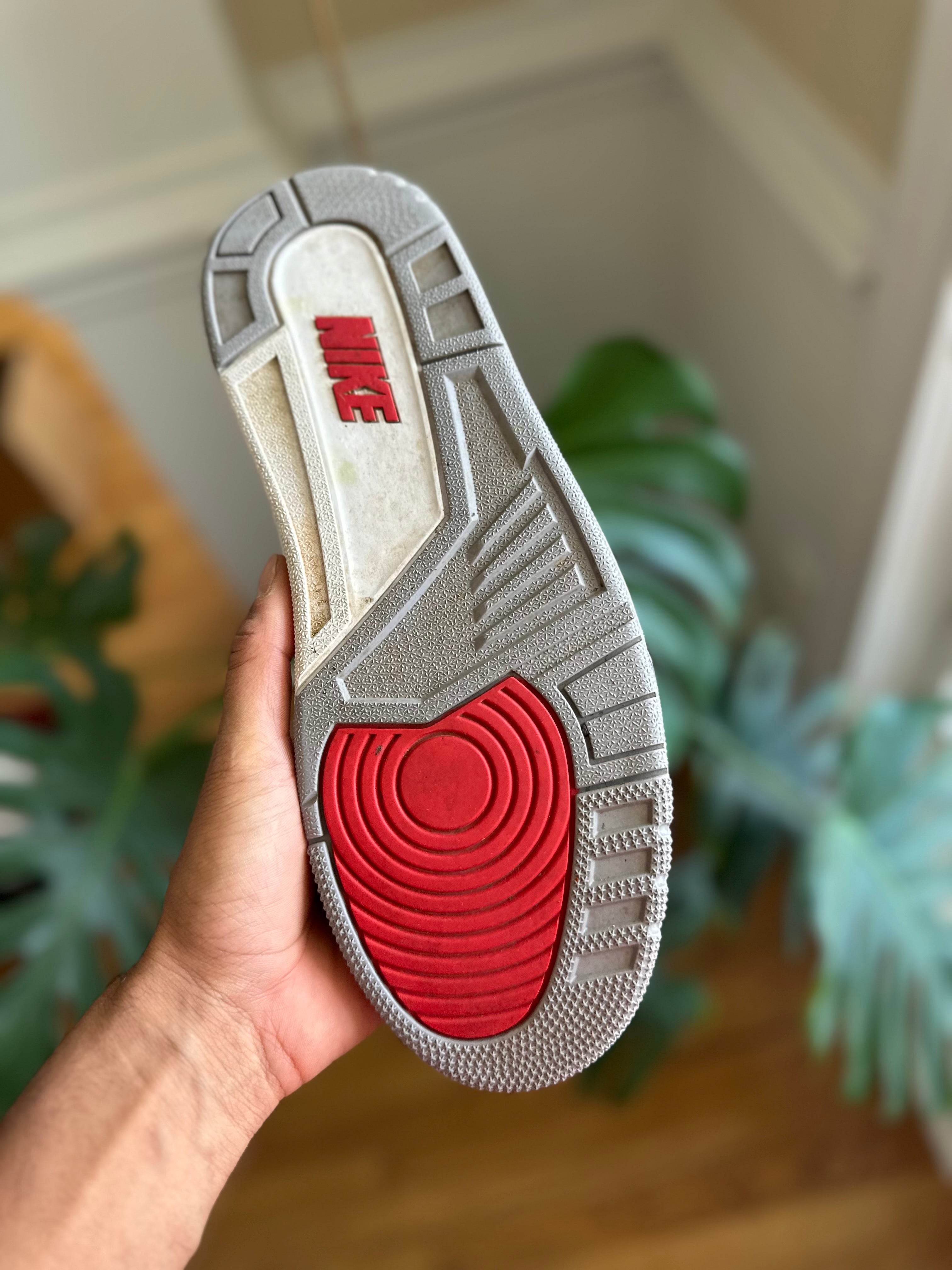 Size 11.5 - J3 fire red