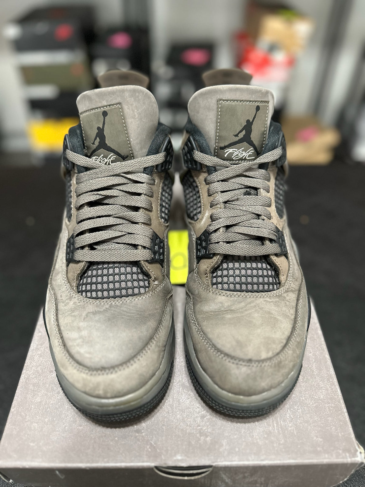 Size 11 - J4 cave stone