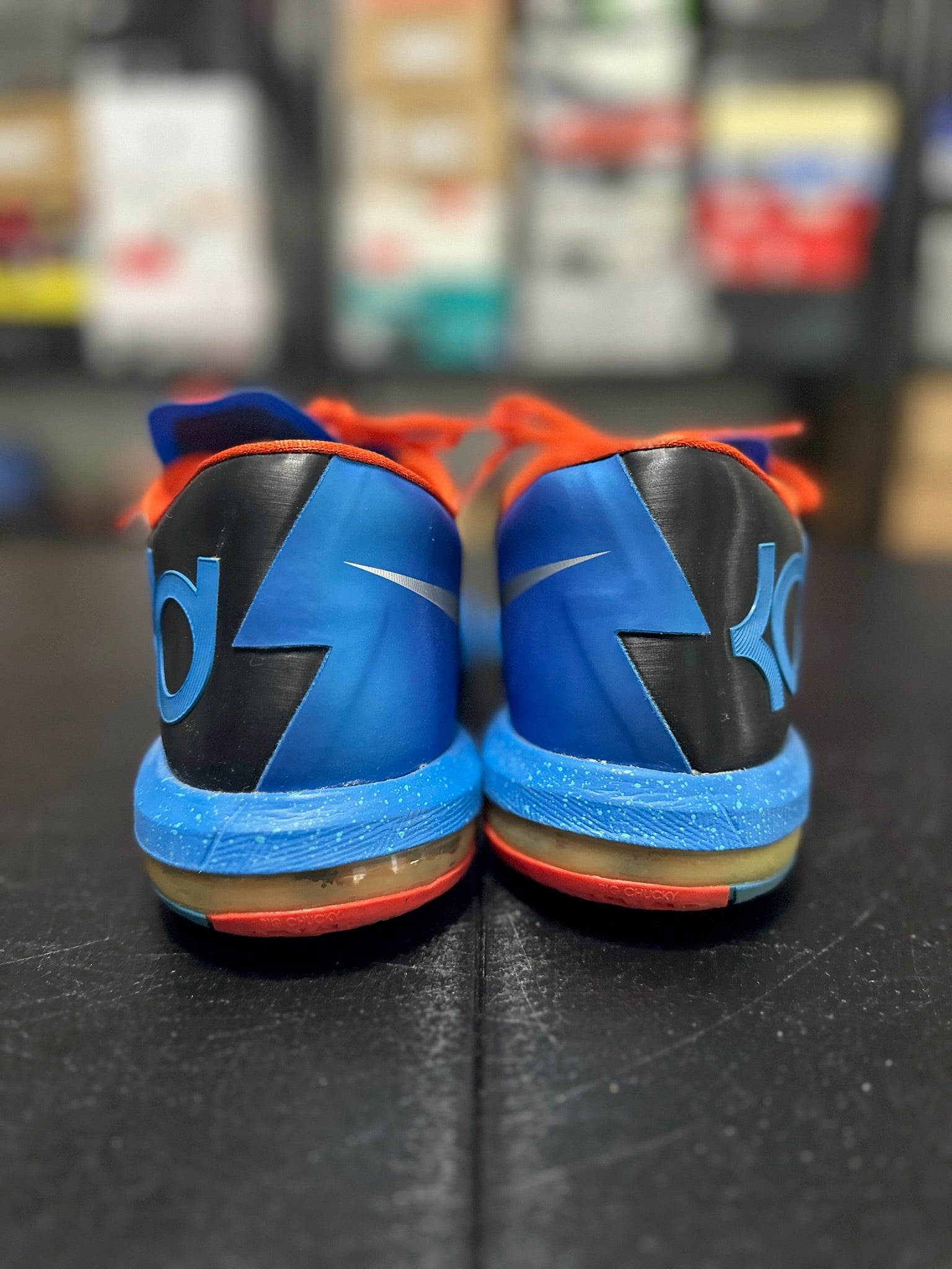 Size 10 - KD 6 Away