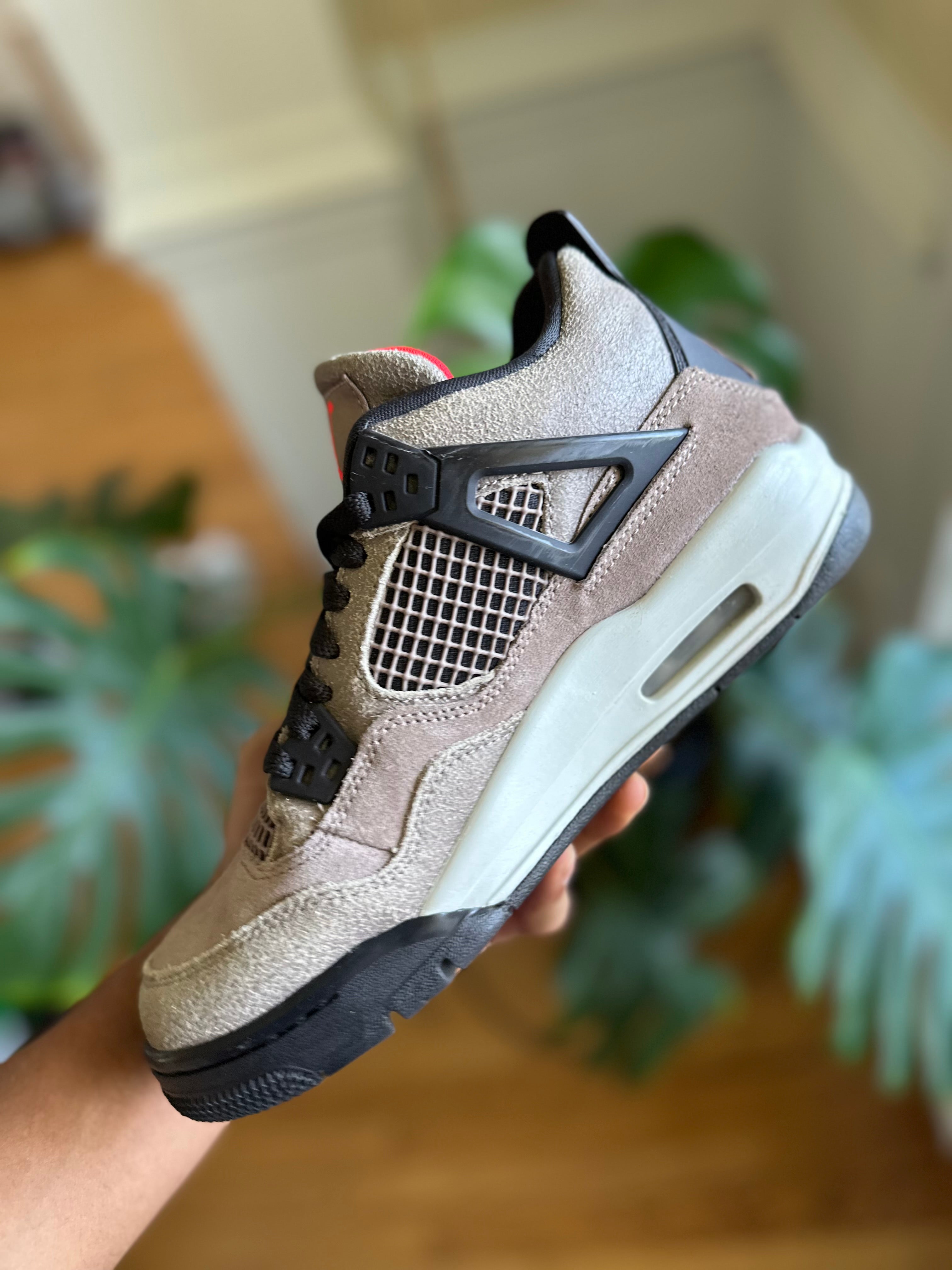Size 6.5y - J4 taupe haze