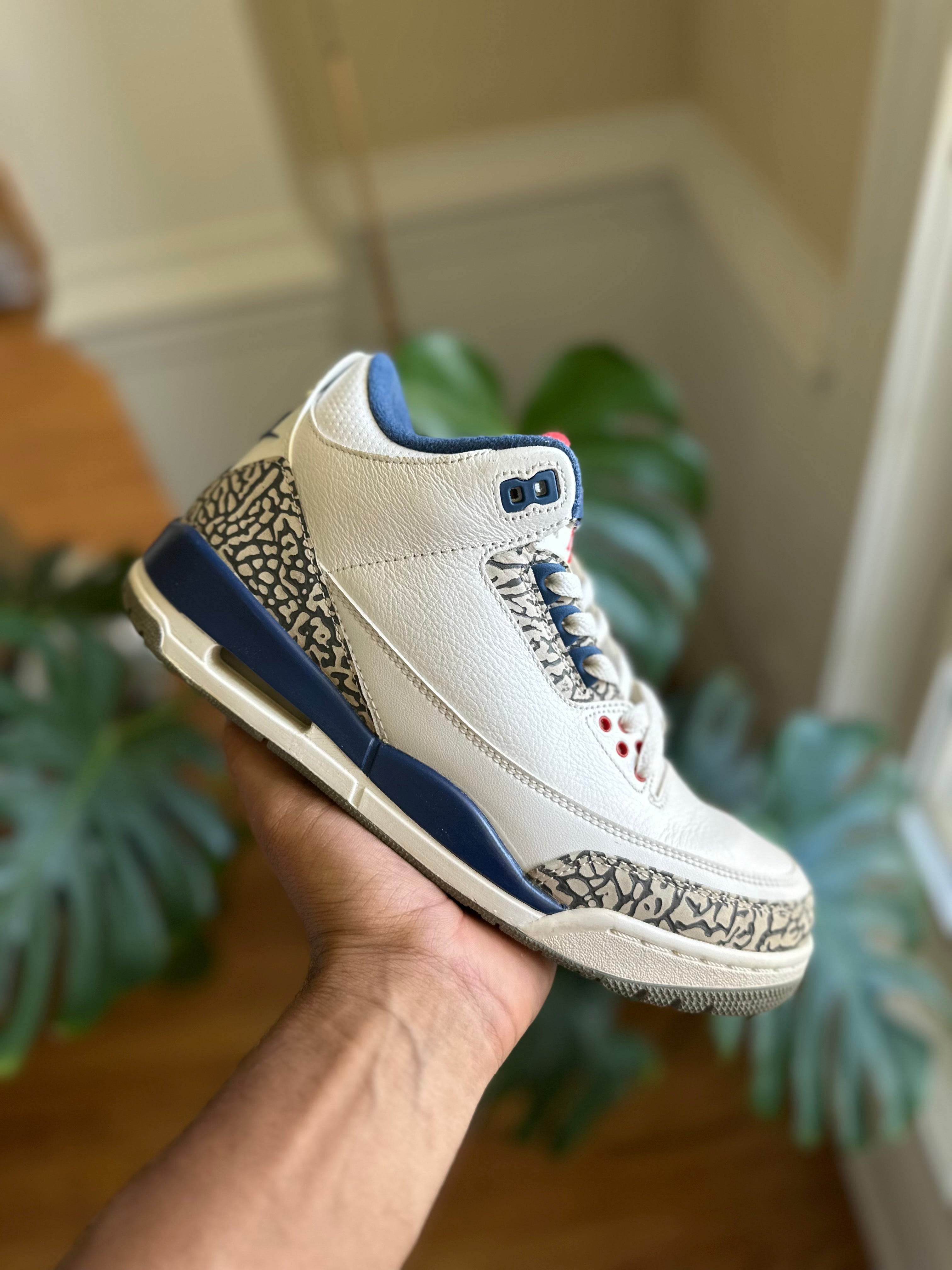 Size 8.5 - J3 true blue