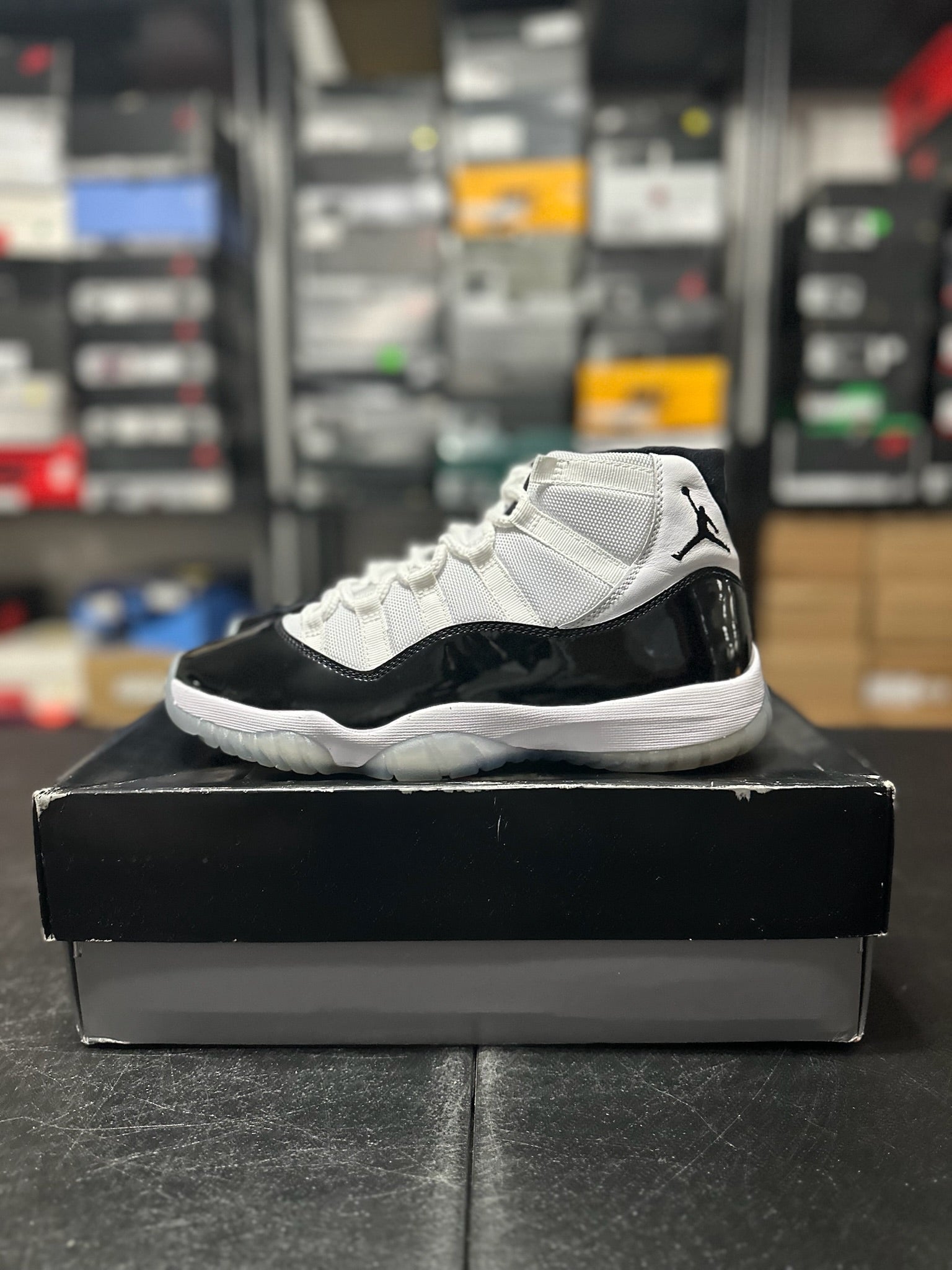 Size 8 - J11 Concord