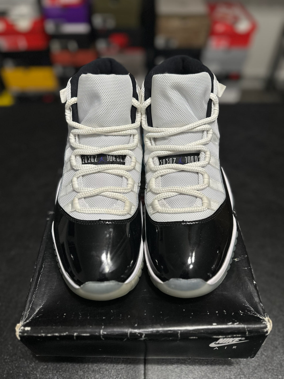 Size 8.5 - j11 concord