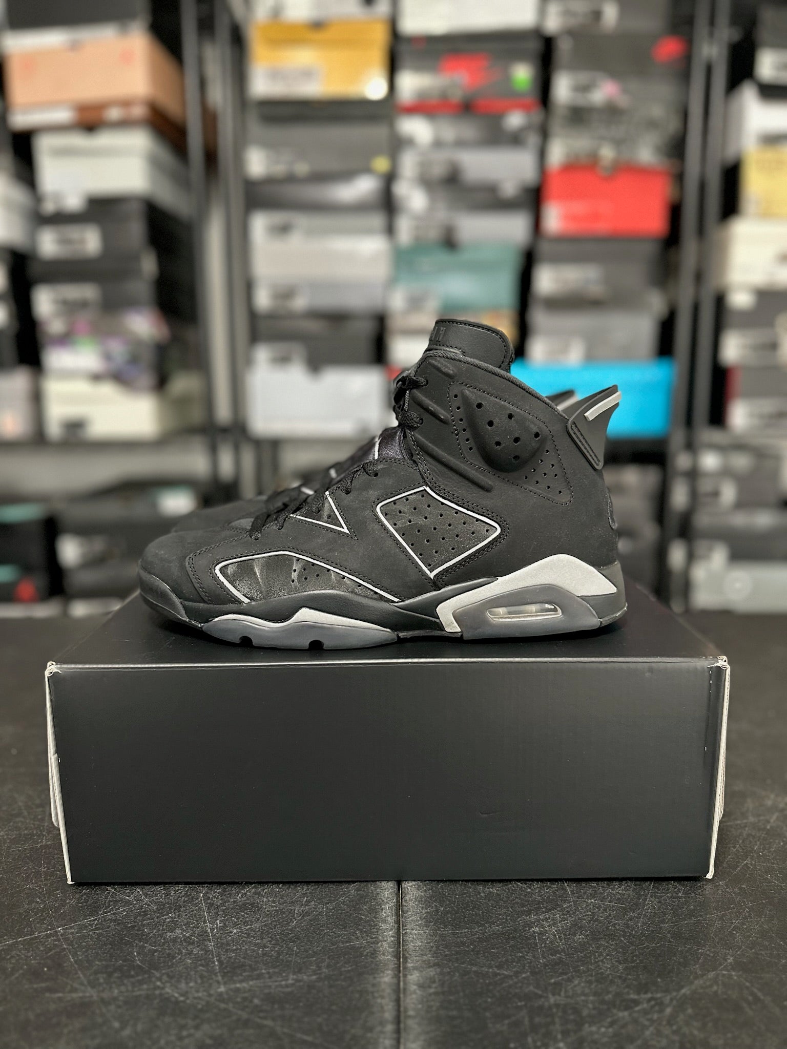 Size 11 - J6 Cap and Gown