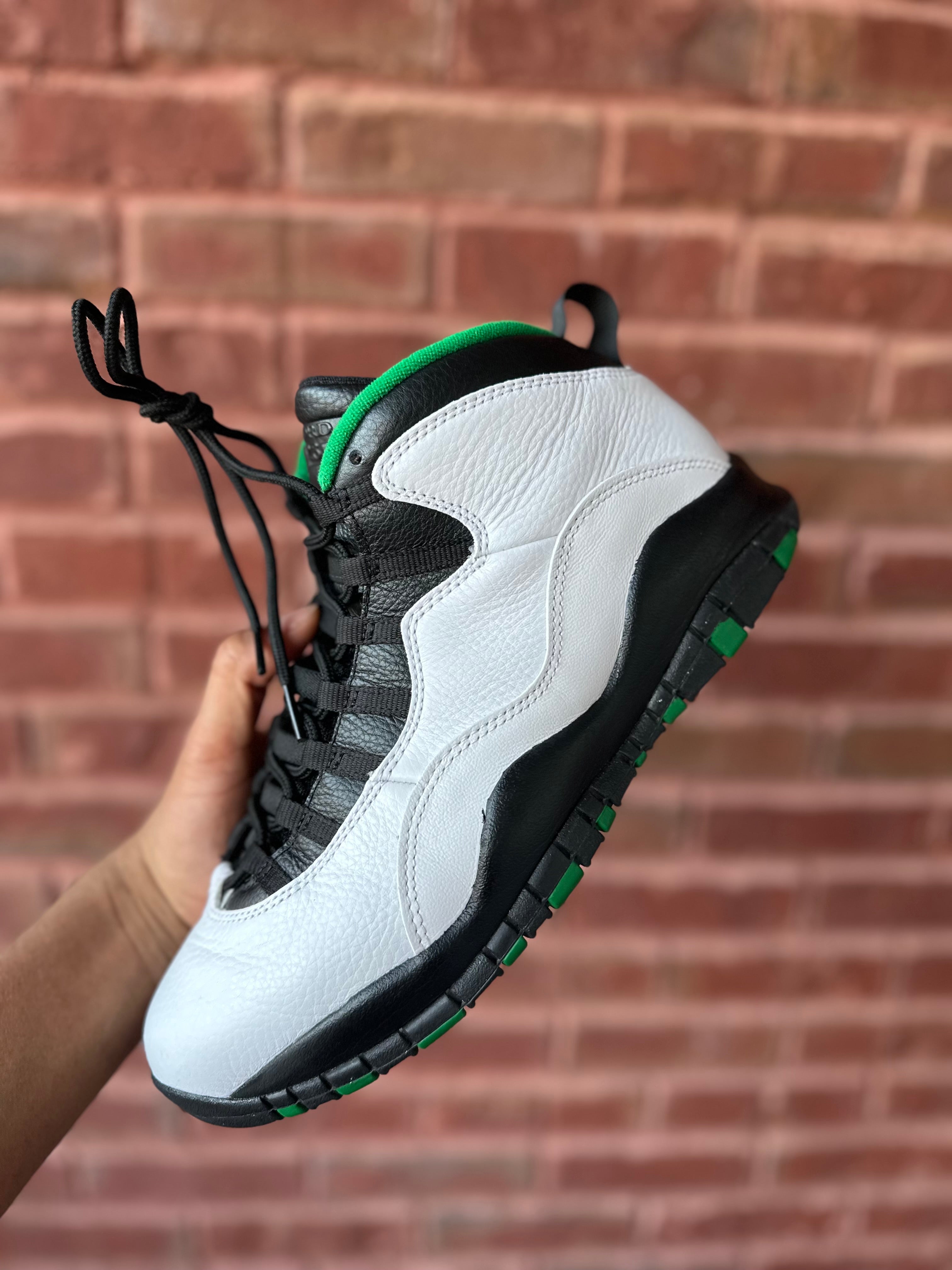 Size 10 - J10 Seattle