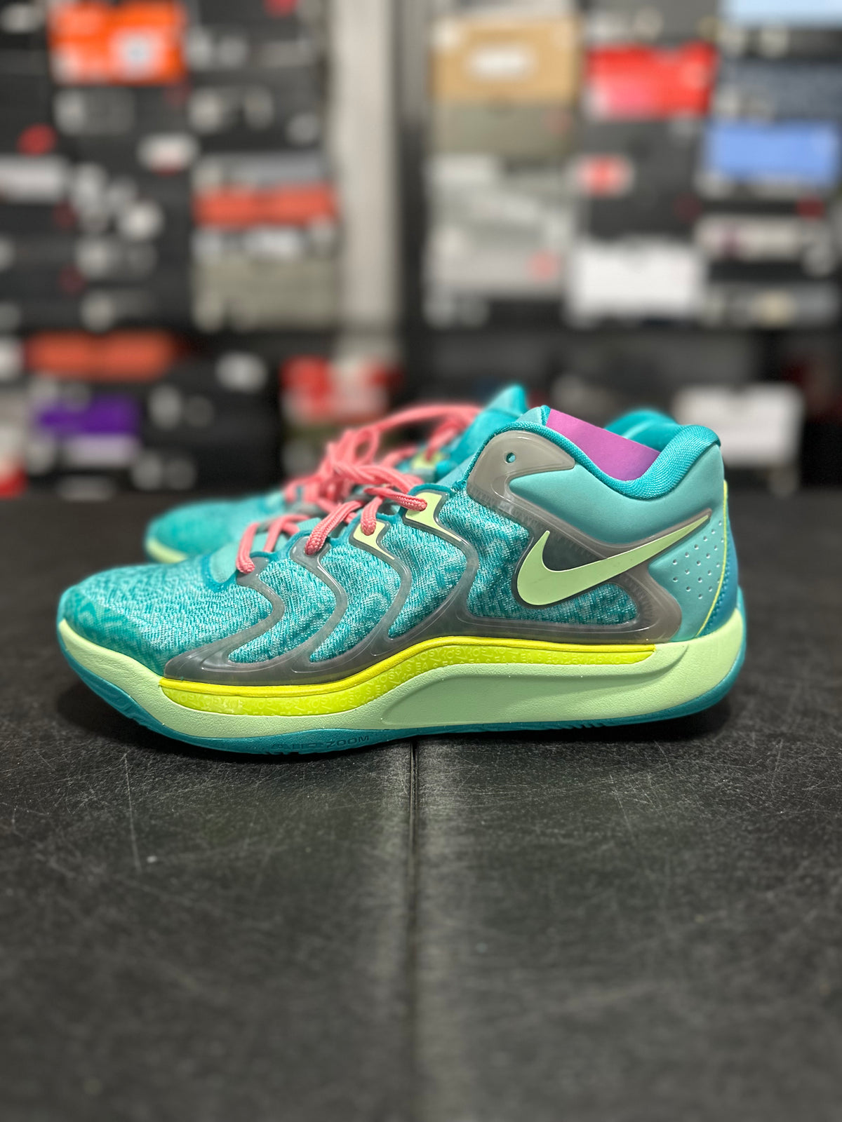 Size 9 - (10.5) KD 17 Jonquel Jones Bahamas