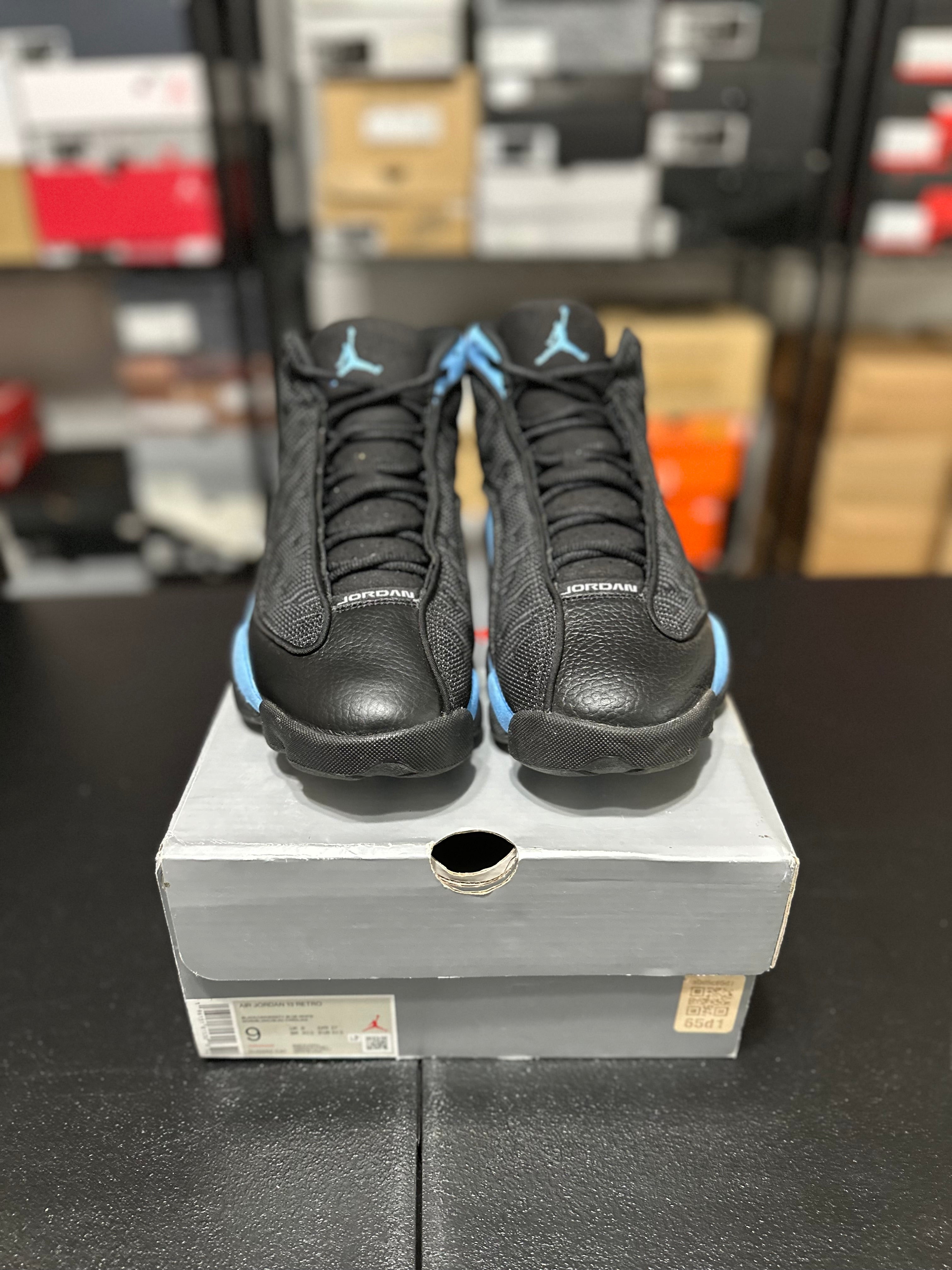 Size 9 - J13 University blue