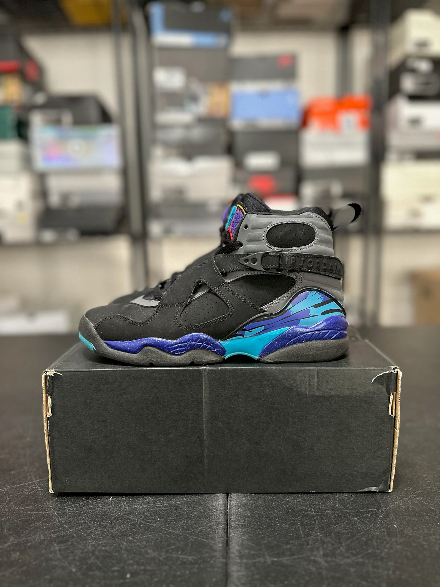 Size 5Y - J8 Aqua