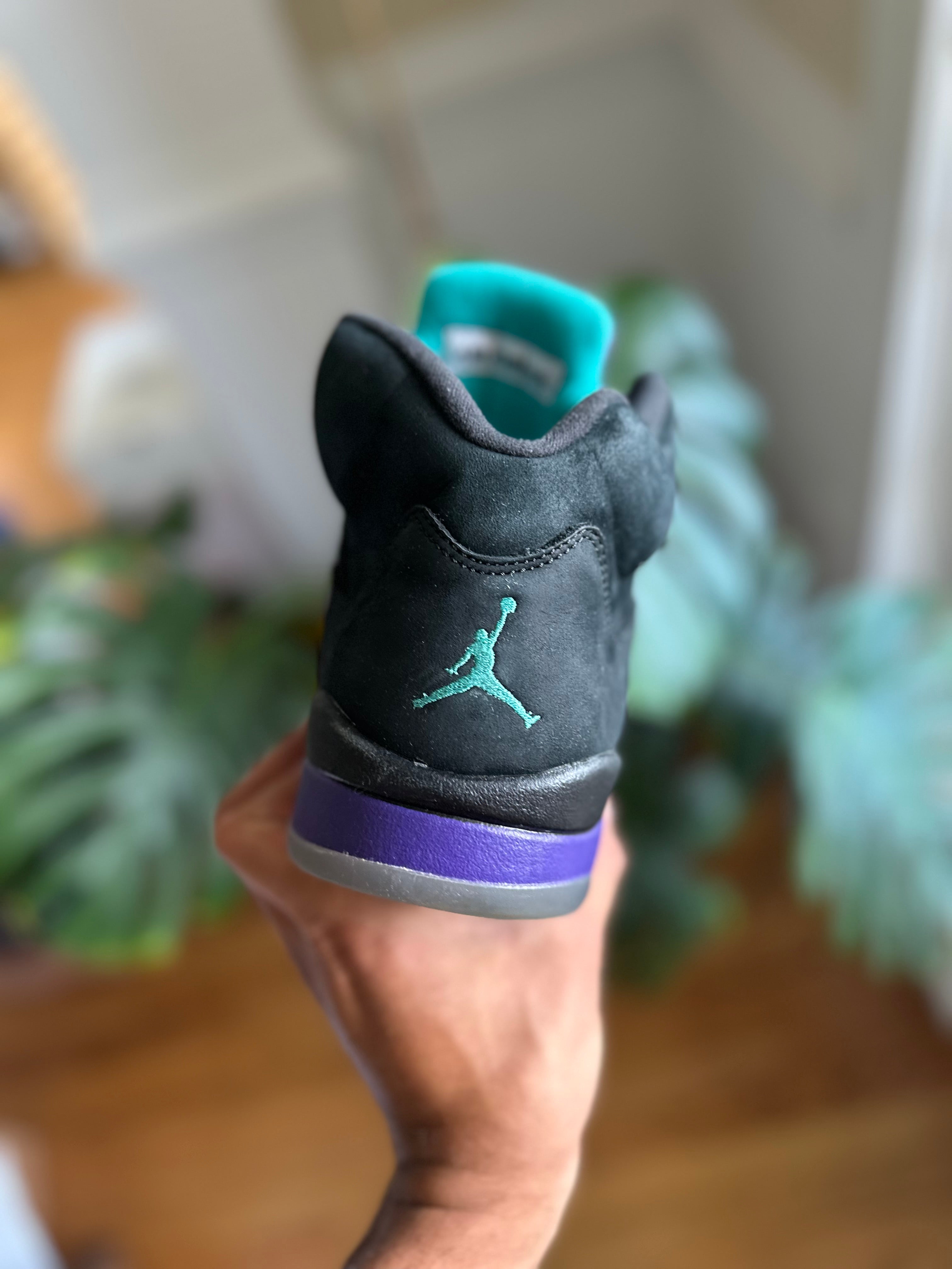 Size 10.5 - J5 black grape