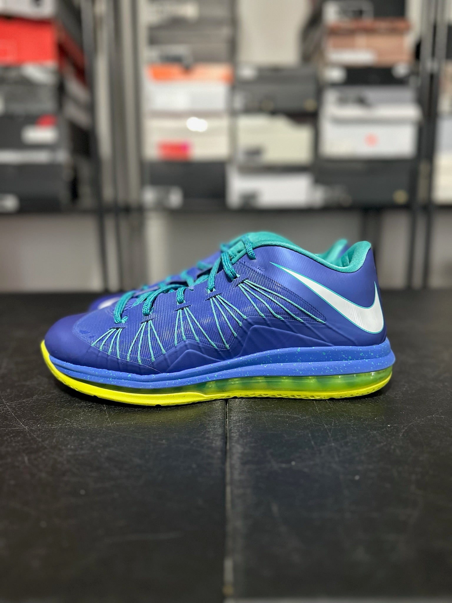 Size 11 - LeBron 10 Low Sprite