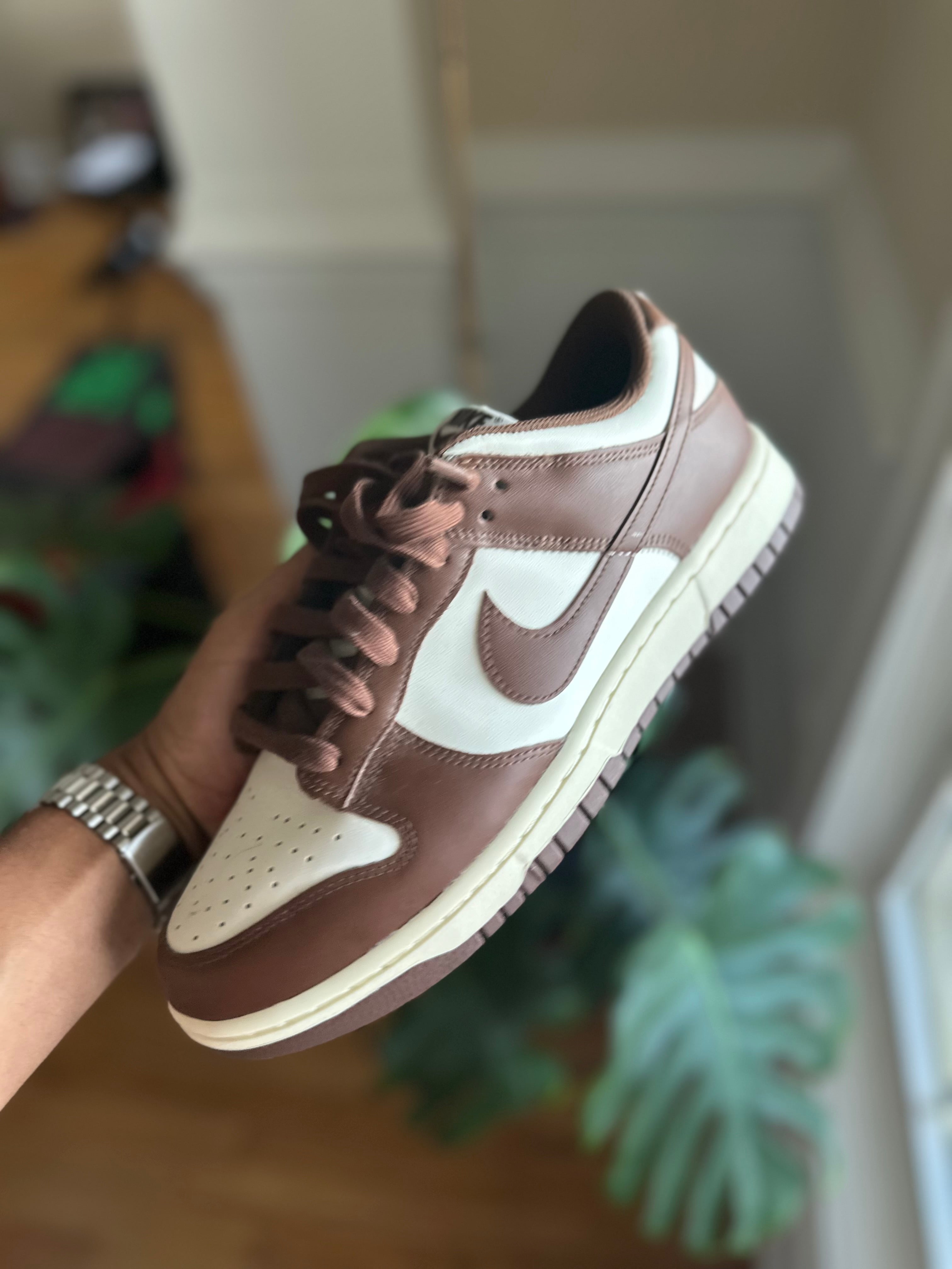 Size 9.5 - (11W) dunk low cacao wow
