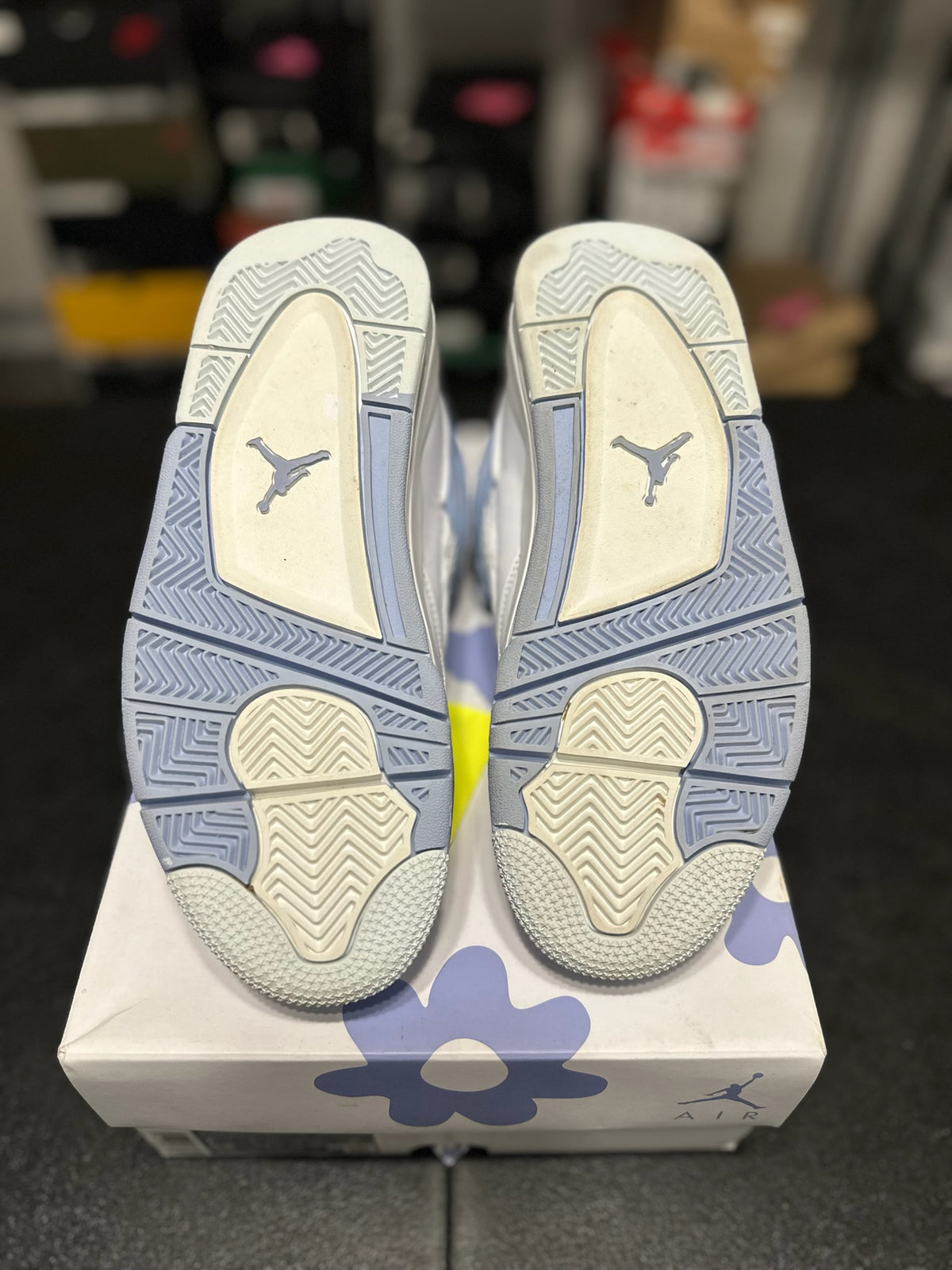 Size 5.5 - (7W) J4 Forget Me Not