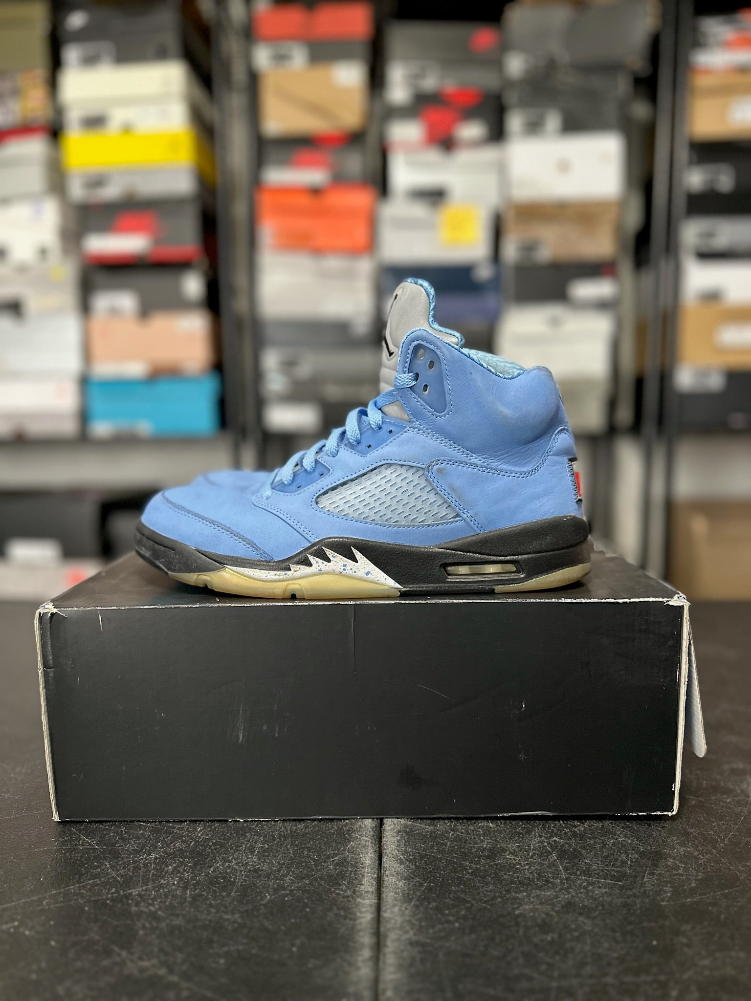 Size 11 - J5 UNC University Blue