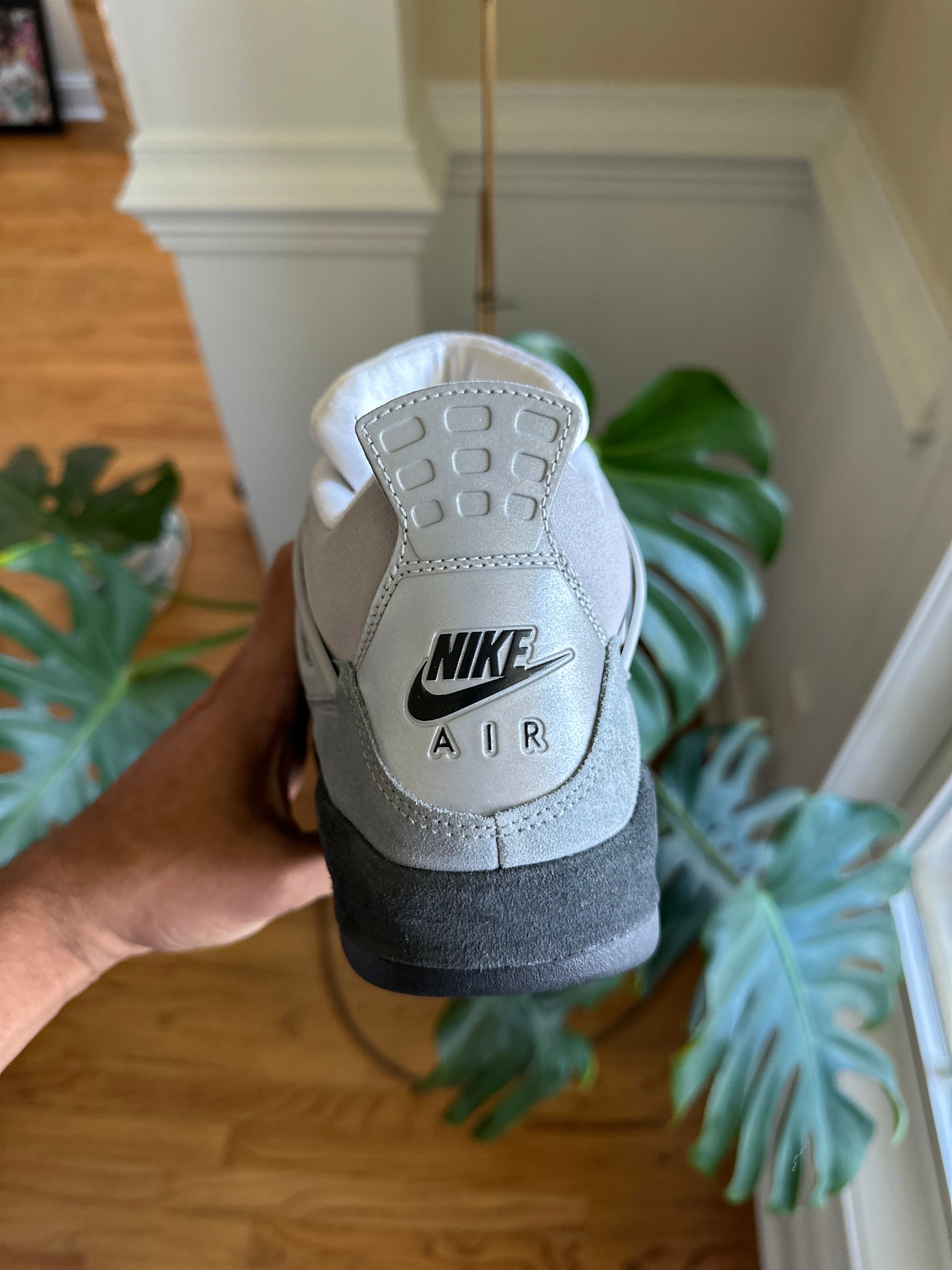 Size 9 - J4 neon se