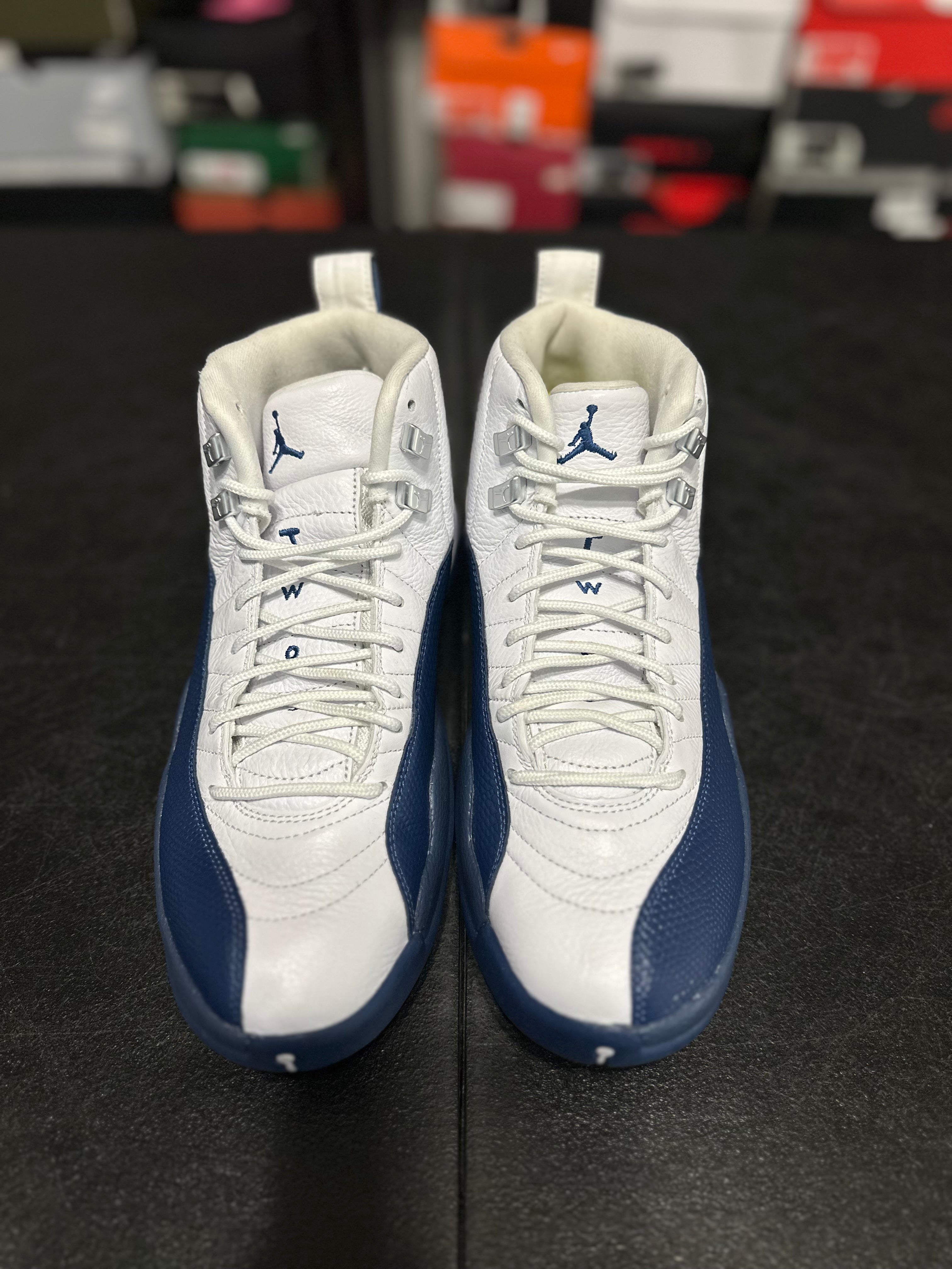 Size 9 - J12 French blue