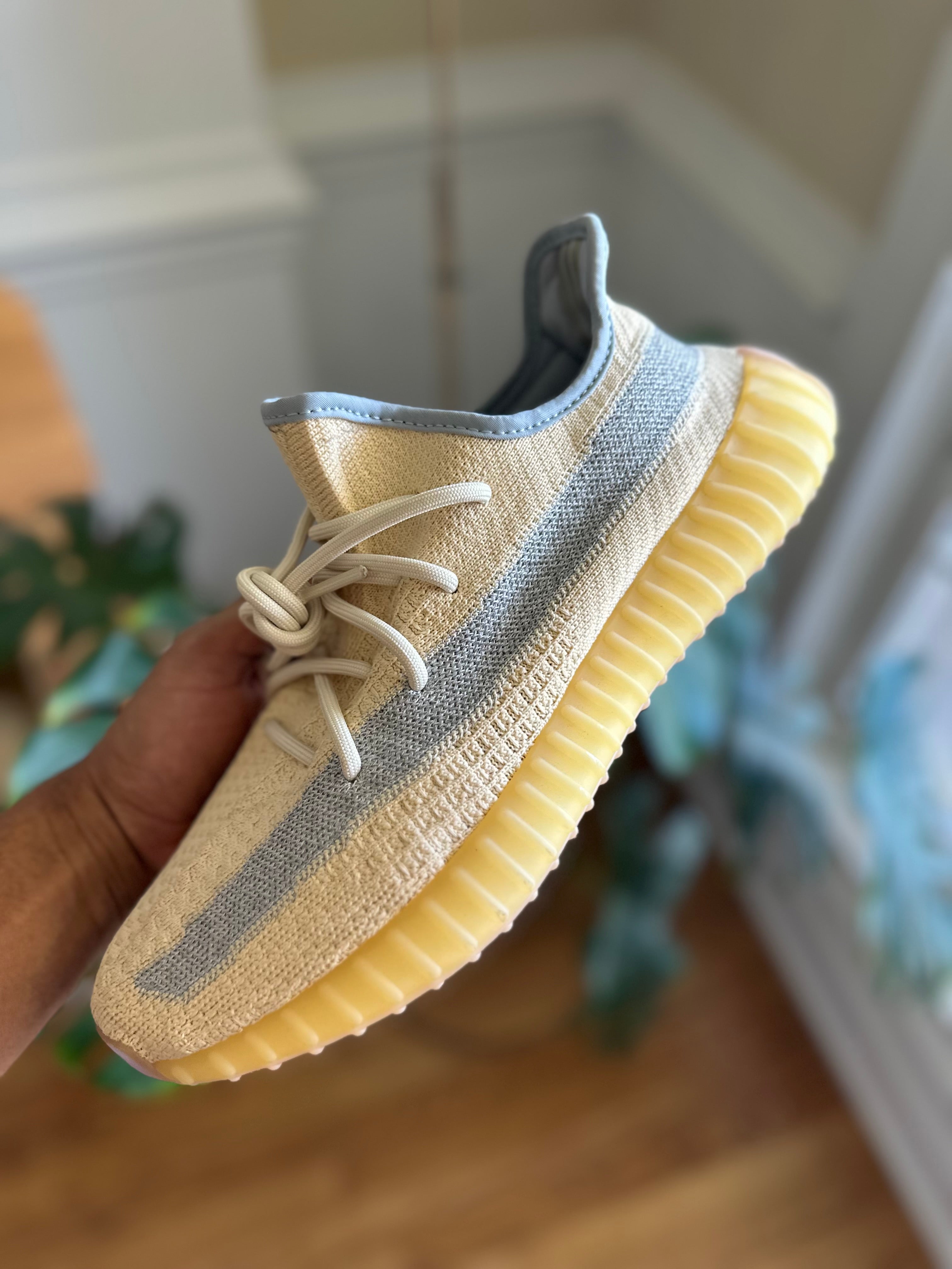 Size 10.5 - YZY 350 linen