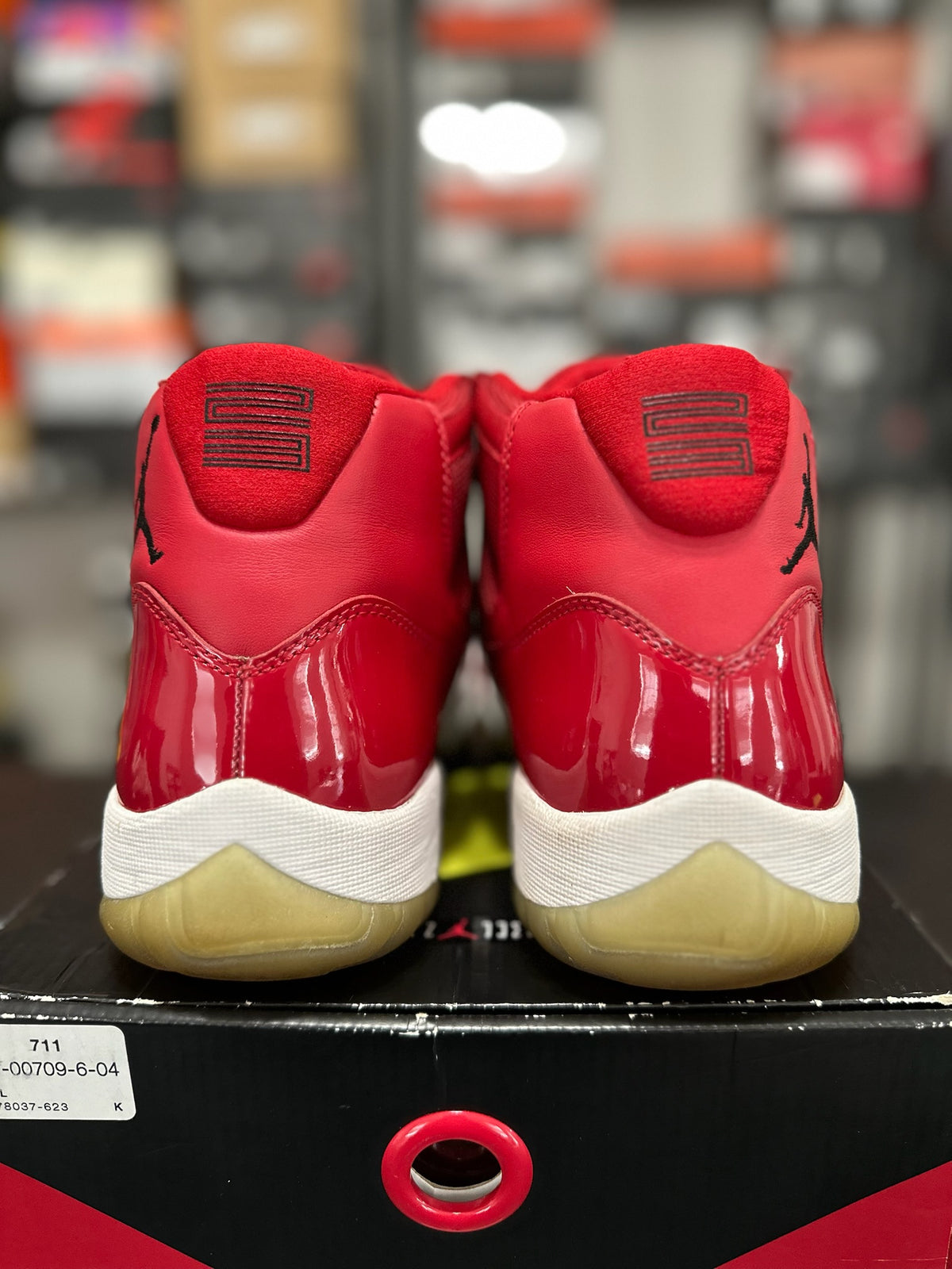 Size 9.5 - J11 Win Like 96