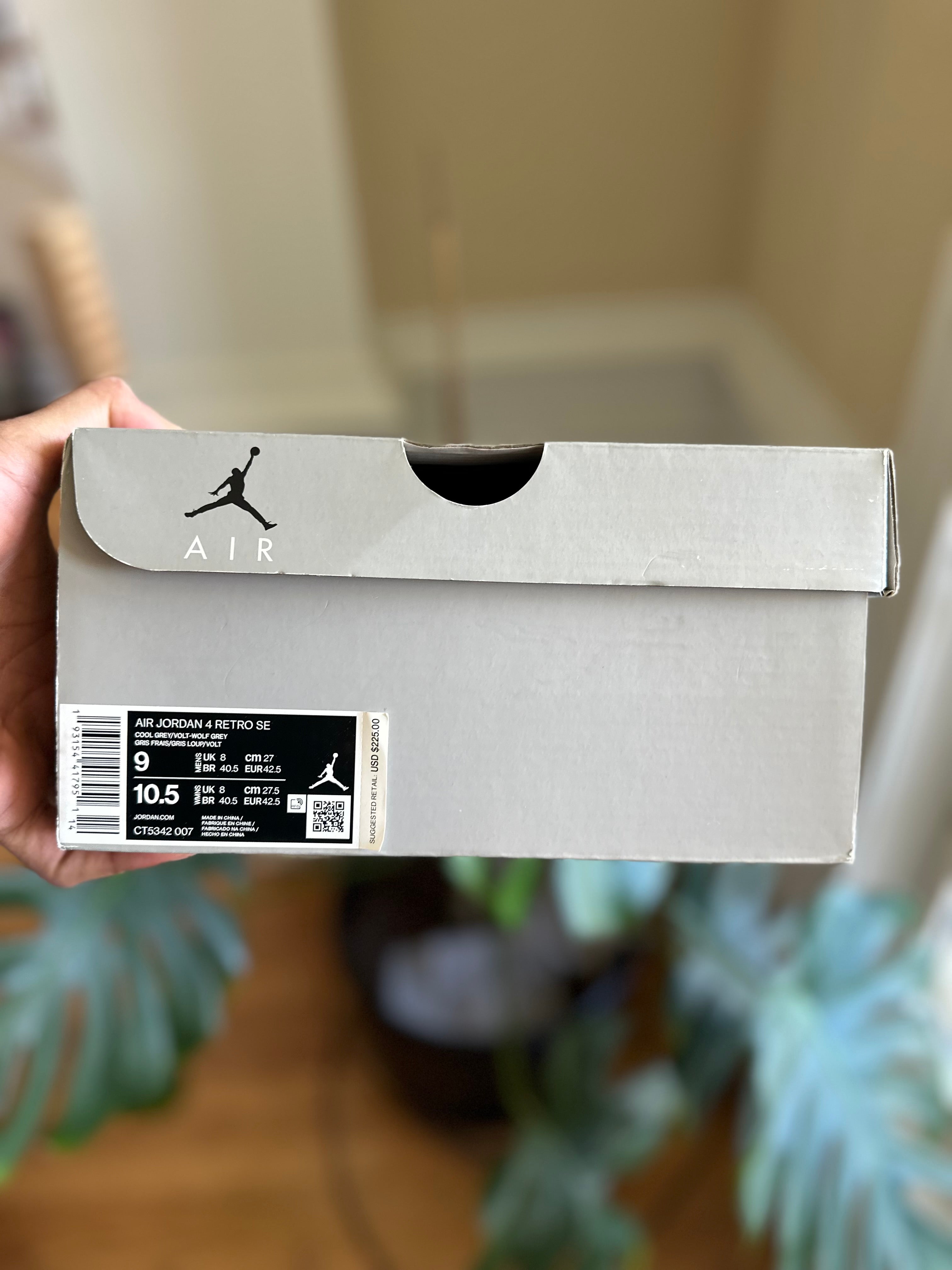 Size 9 - J4 neon se