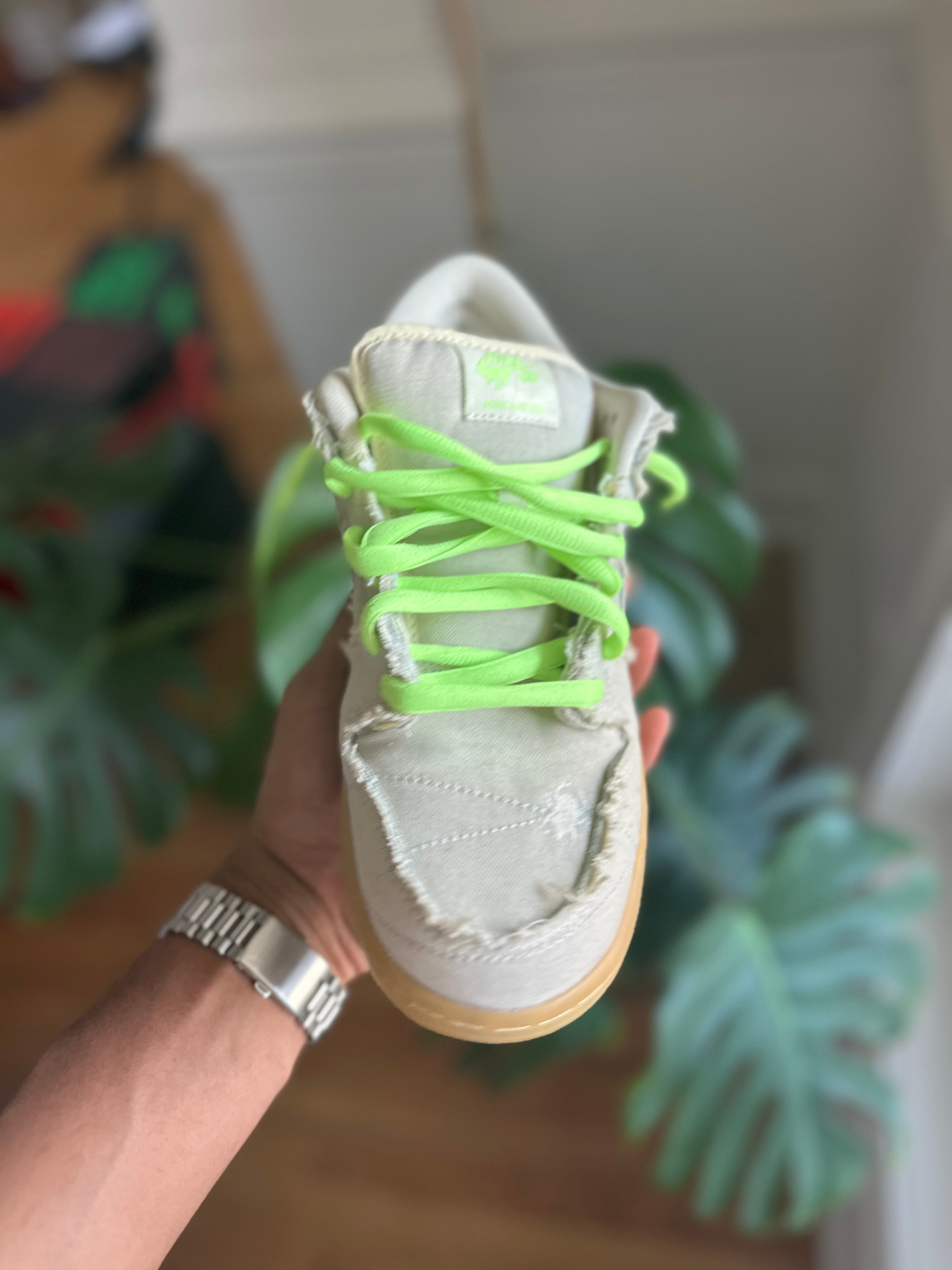 Size 9.5 - dunk low mummy