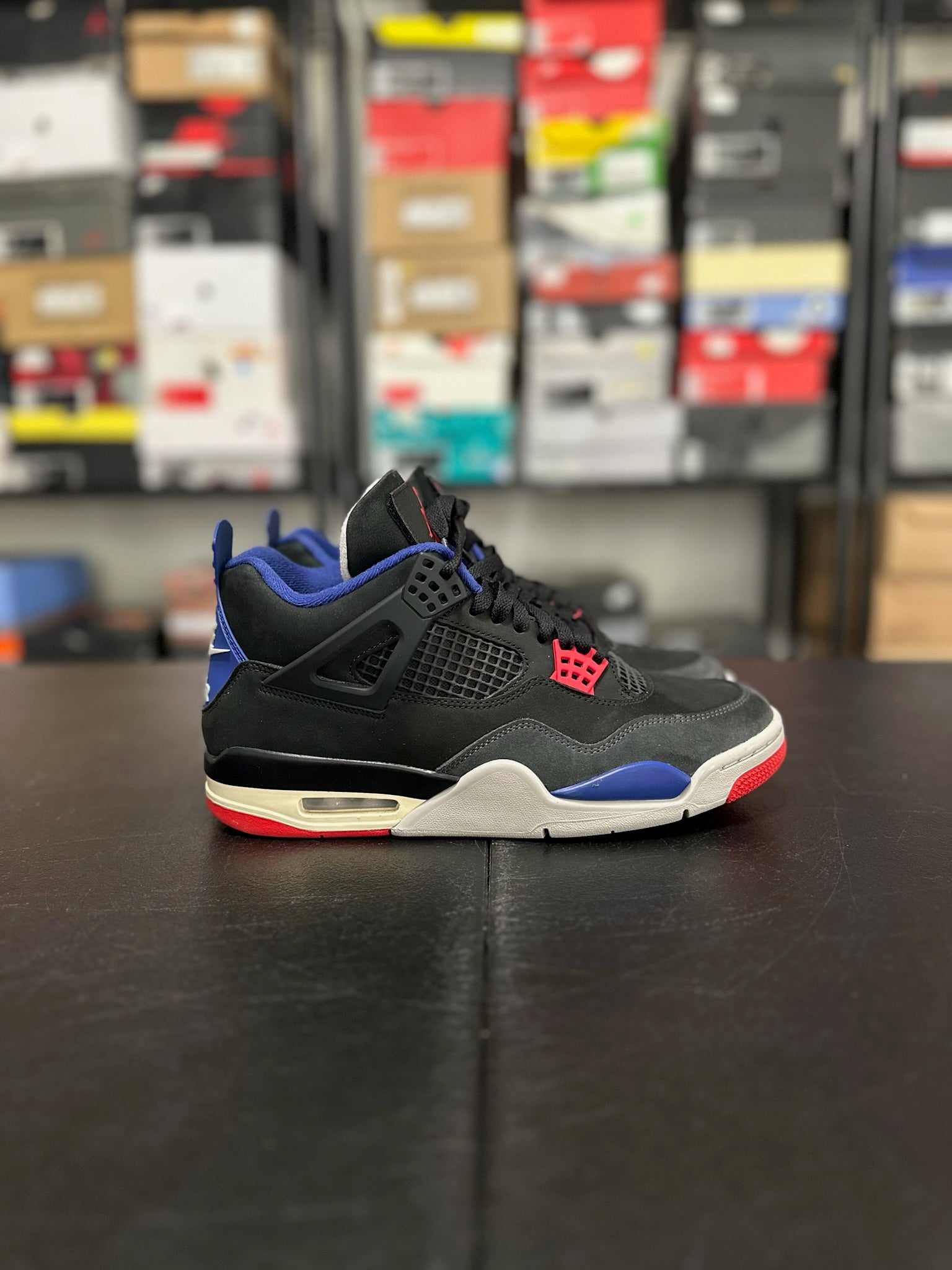 Size 9.5 - J4 Rare Air