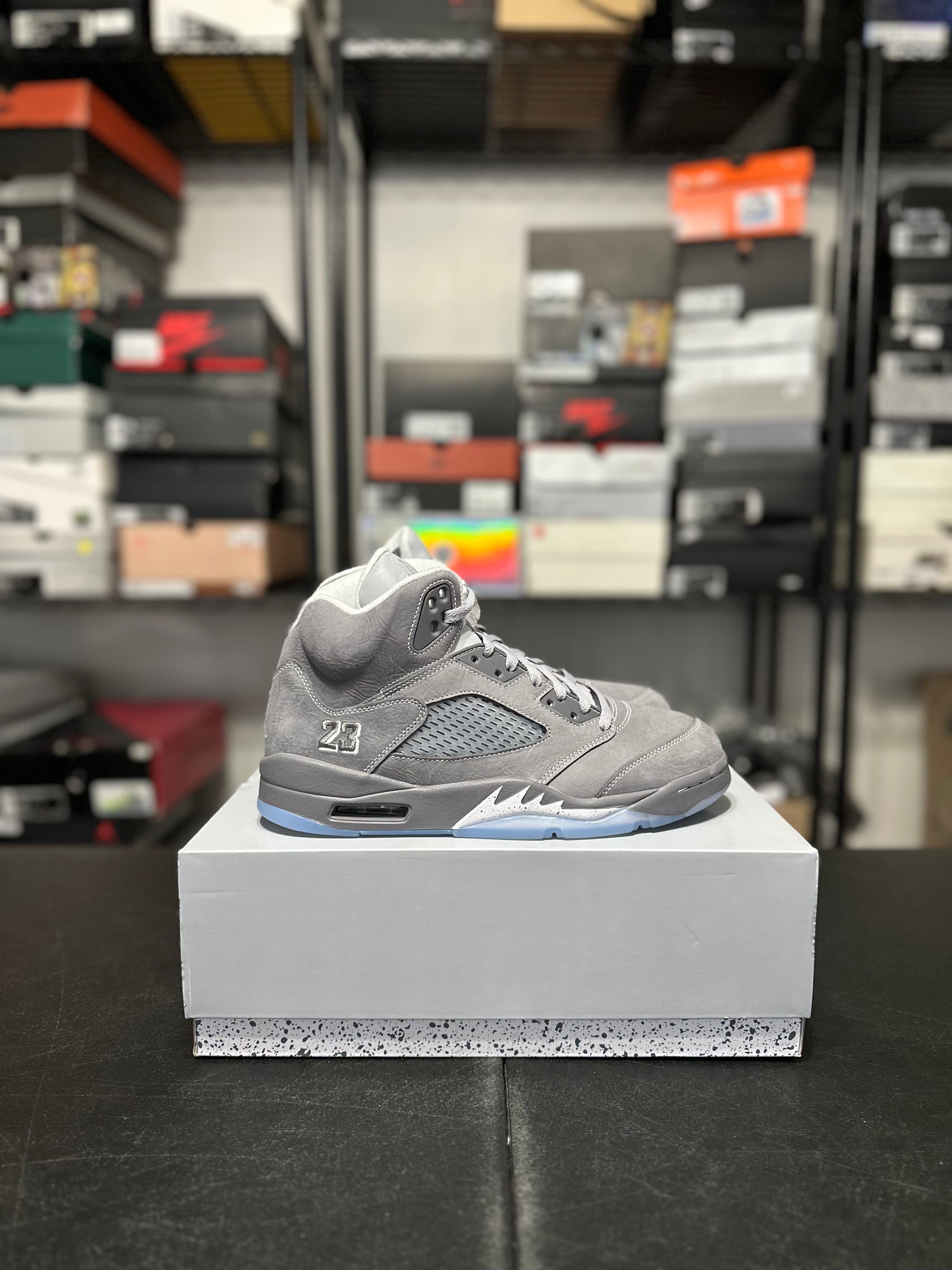 Size 10 - J5 wolf grey DS