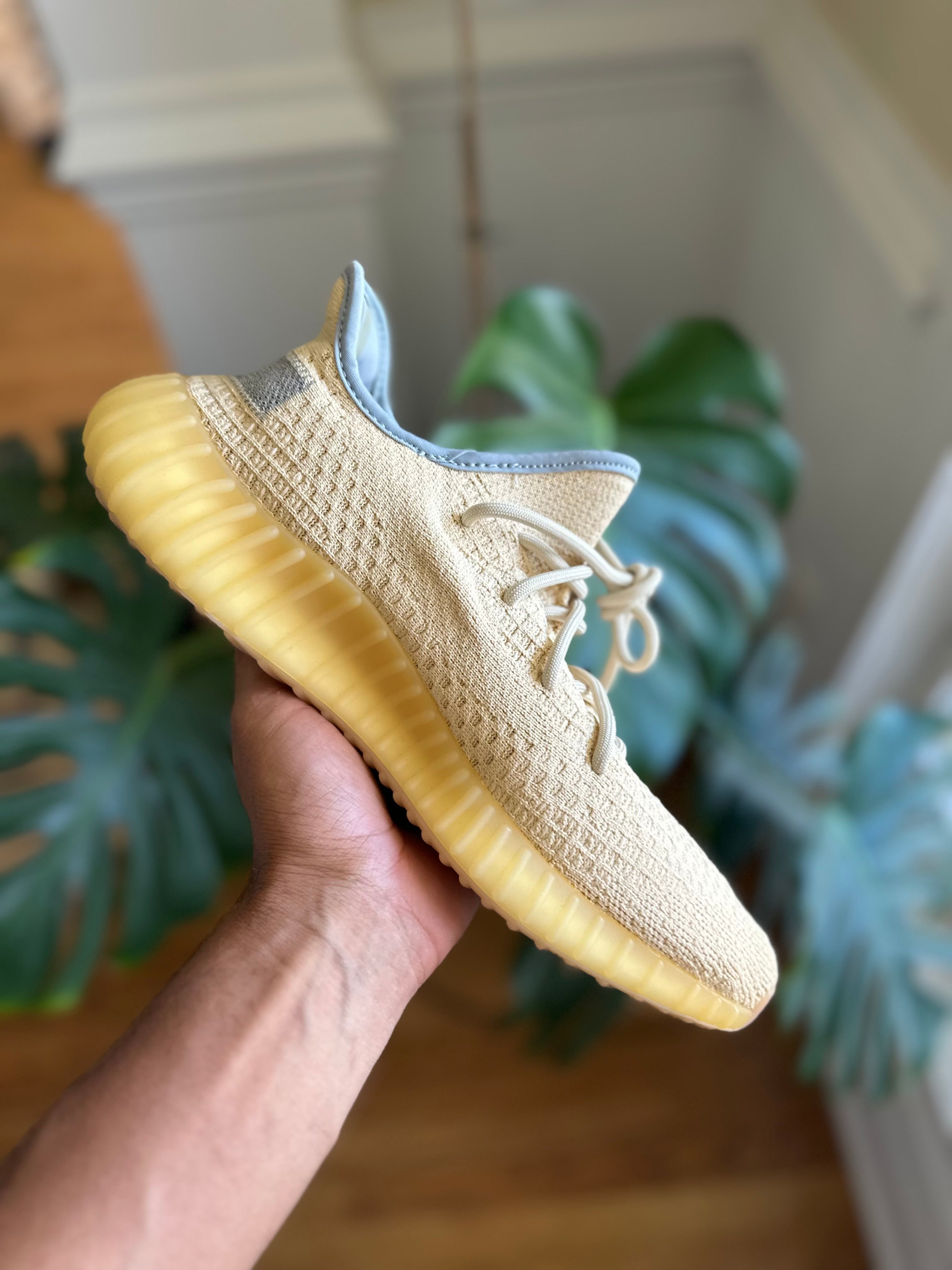 Size 10.5 - YZY 350 linen
