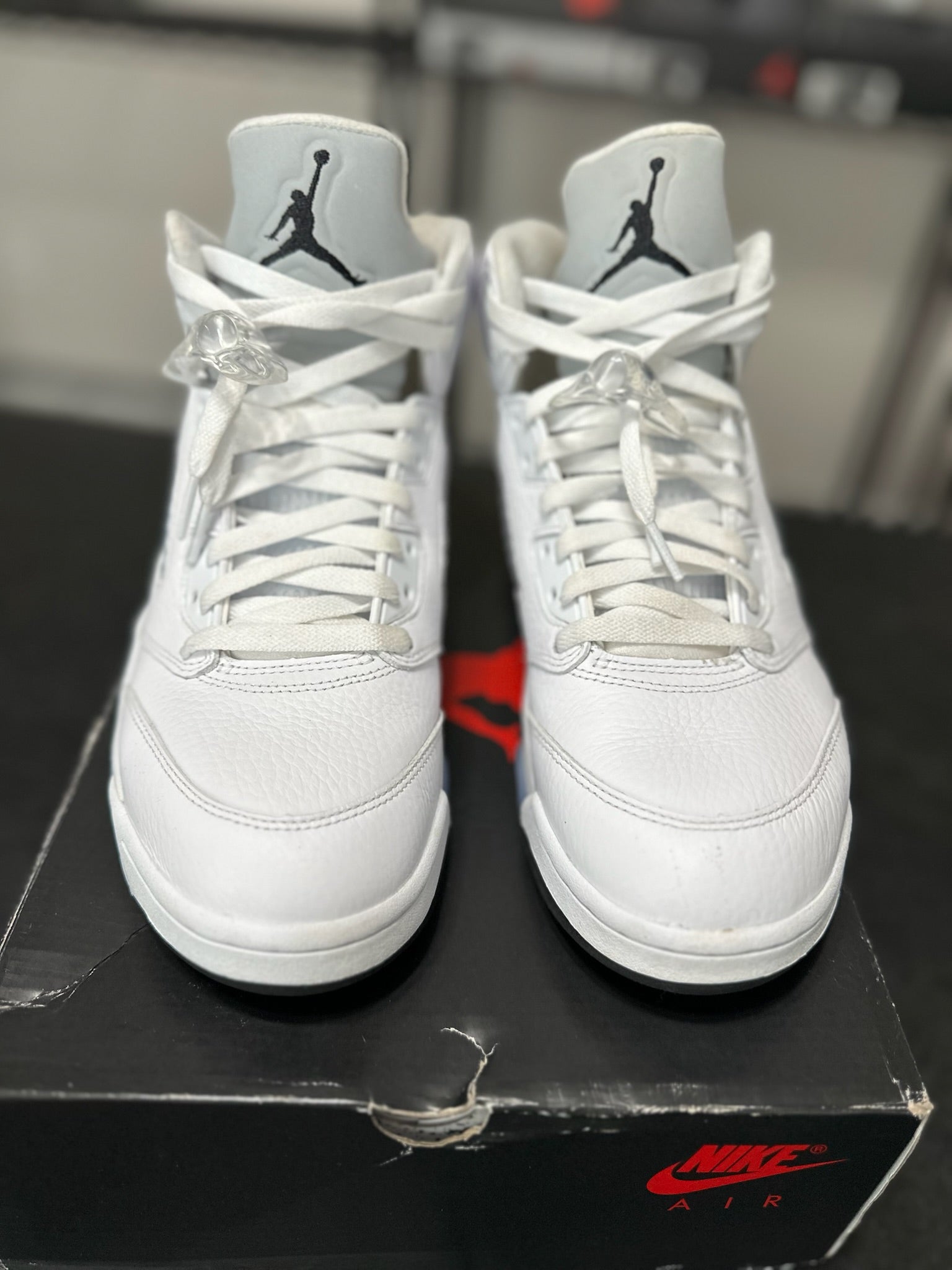 Size 10 - J5 White Metallic