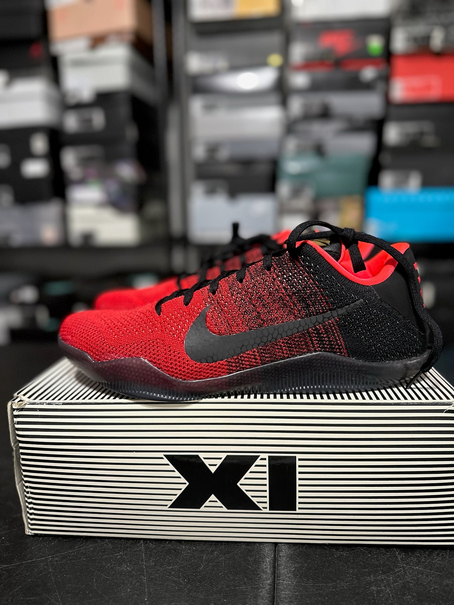 Size 13 - Kobe 11 Elite Low Achilles Heel DS