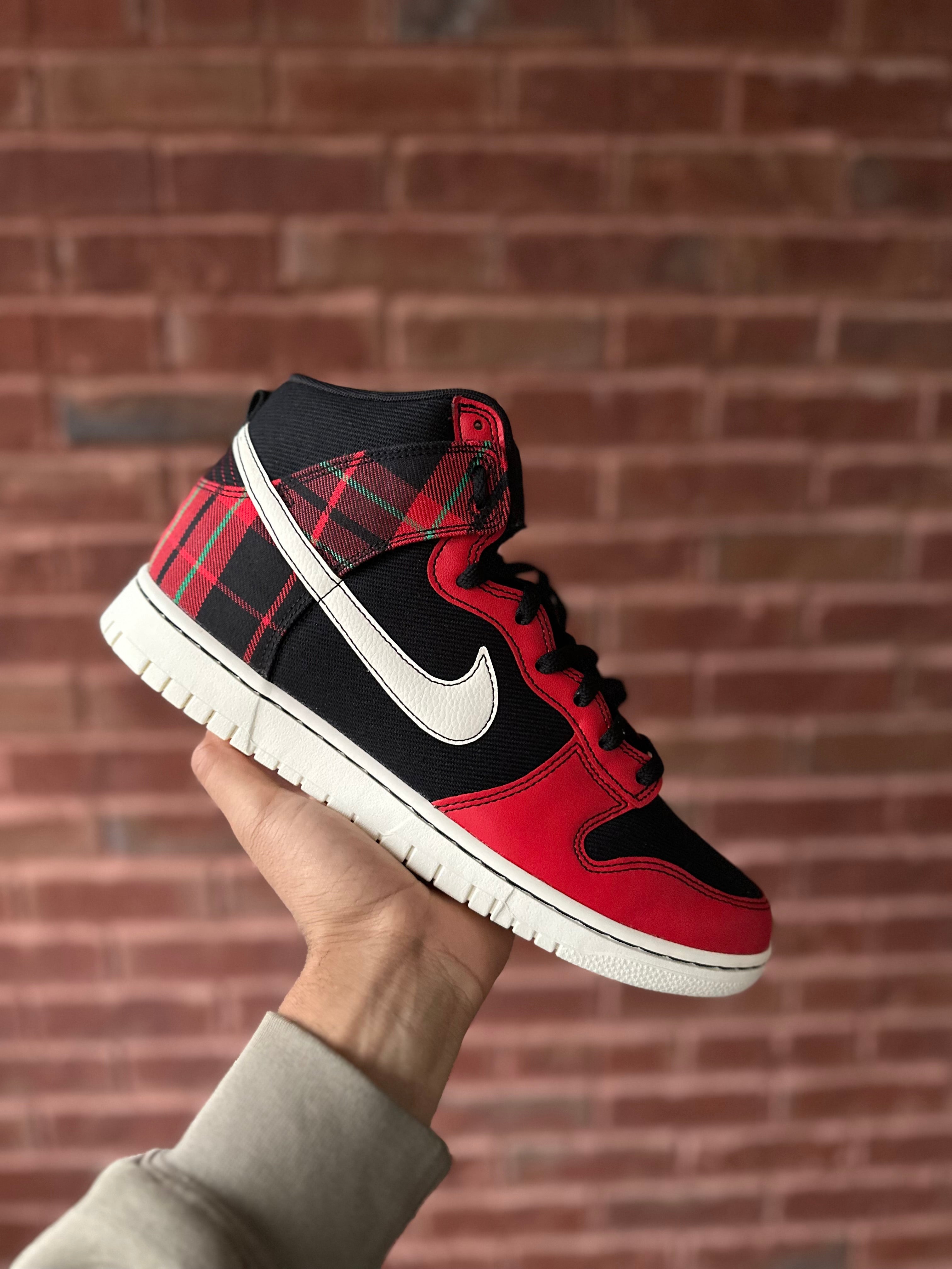 Size 11 - dunk high tartan plaid