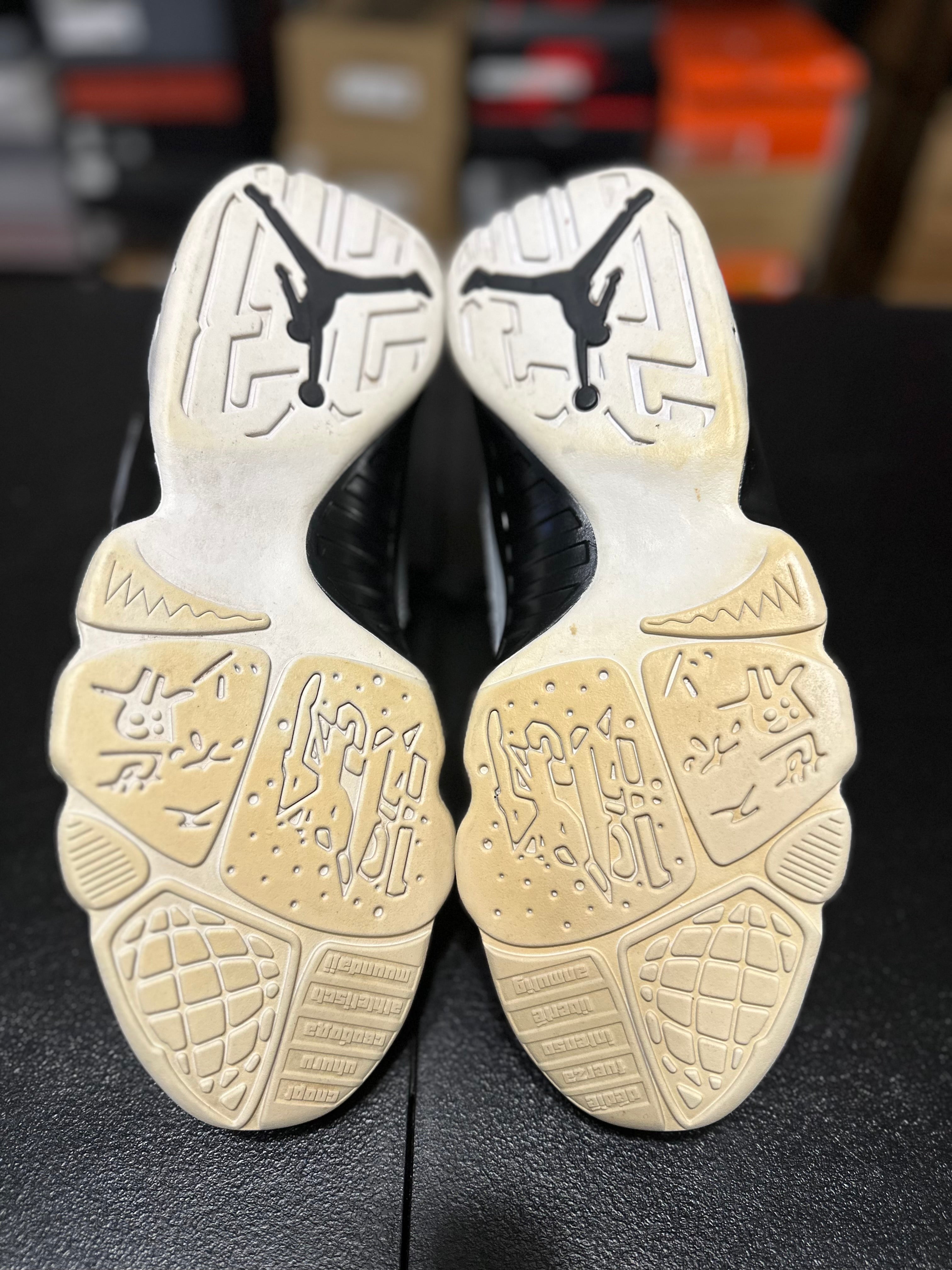 Size 10 - J9 baron