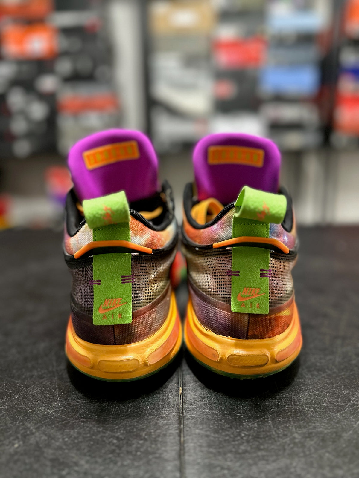 Size 12 - j36 low eybl