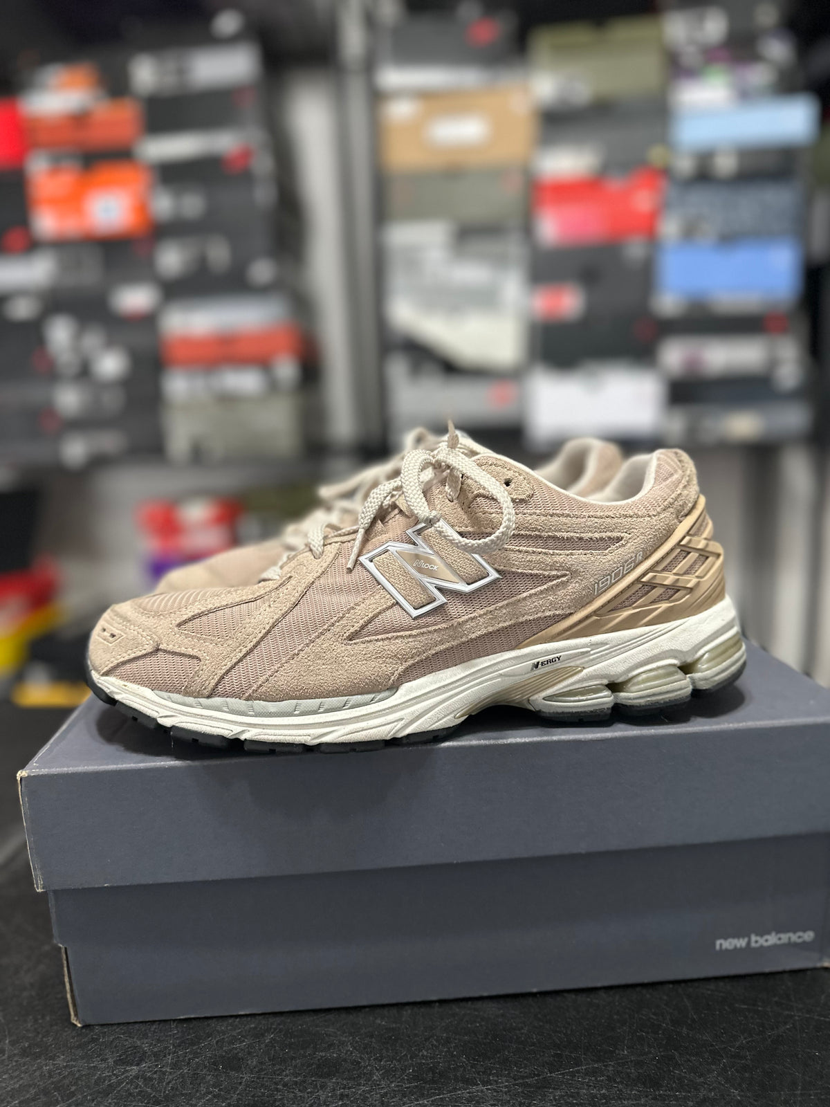 Size 12 - nb 1906r light brown