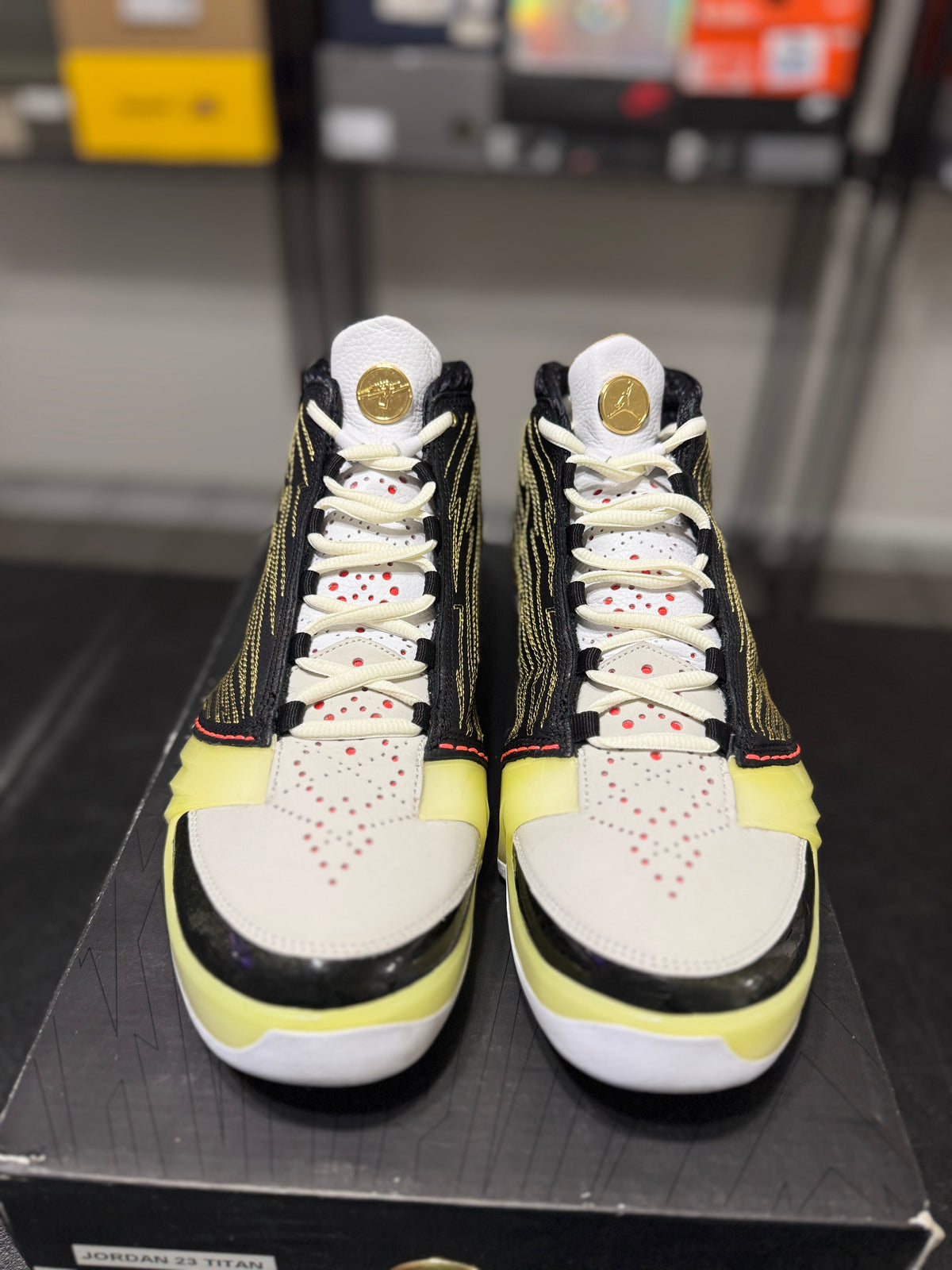 Size 12.5 - J23 Titan