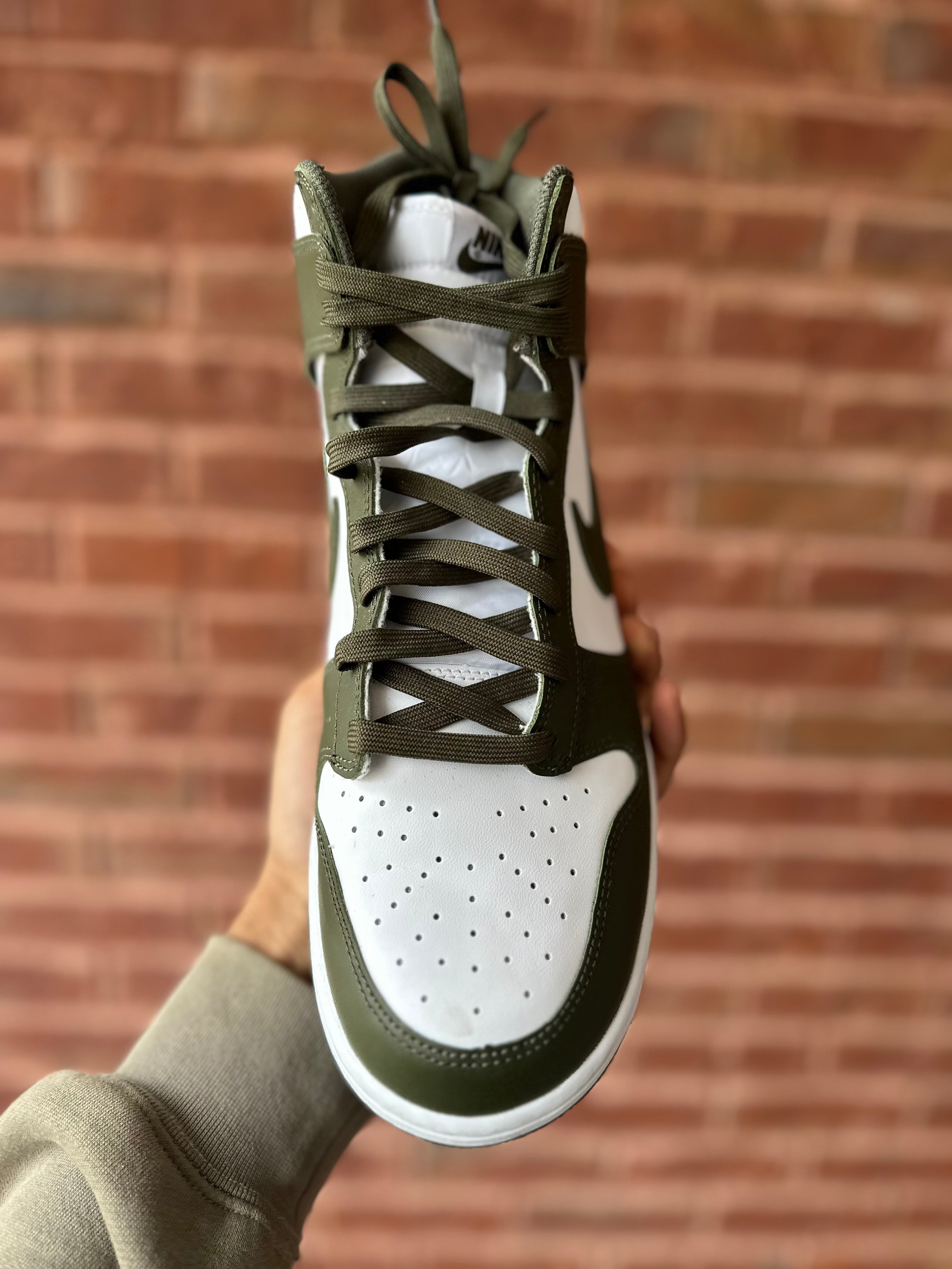 Size 11 - Dunk high olive