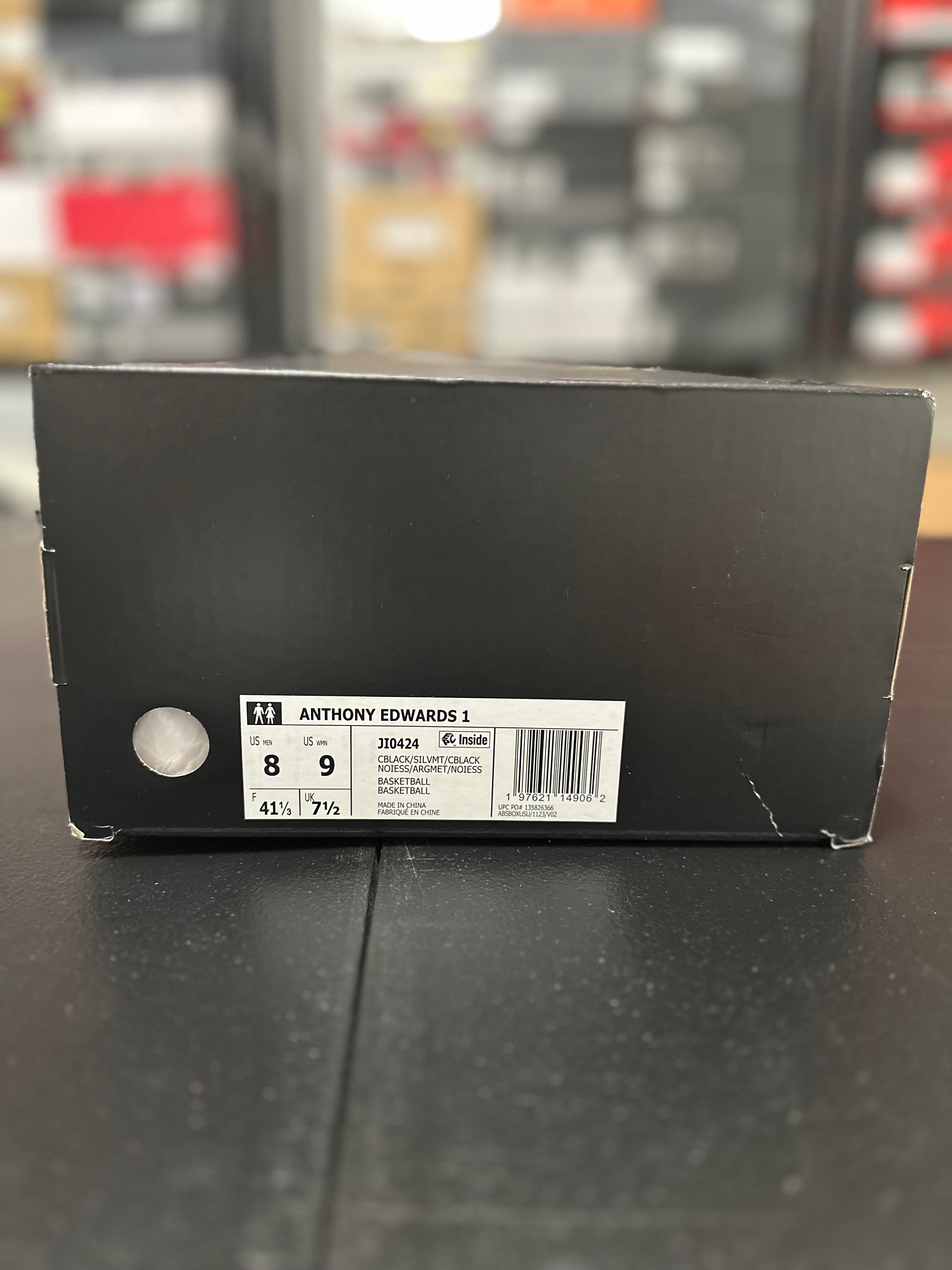 Size 8 - AE 1 chrome