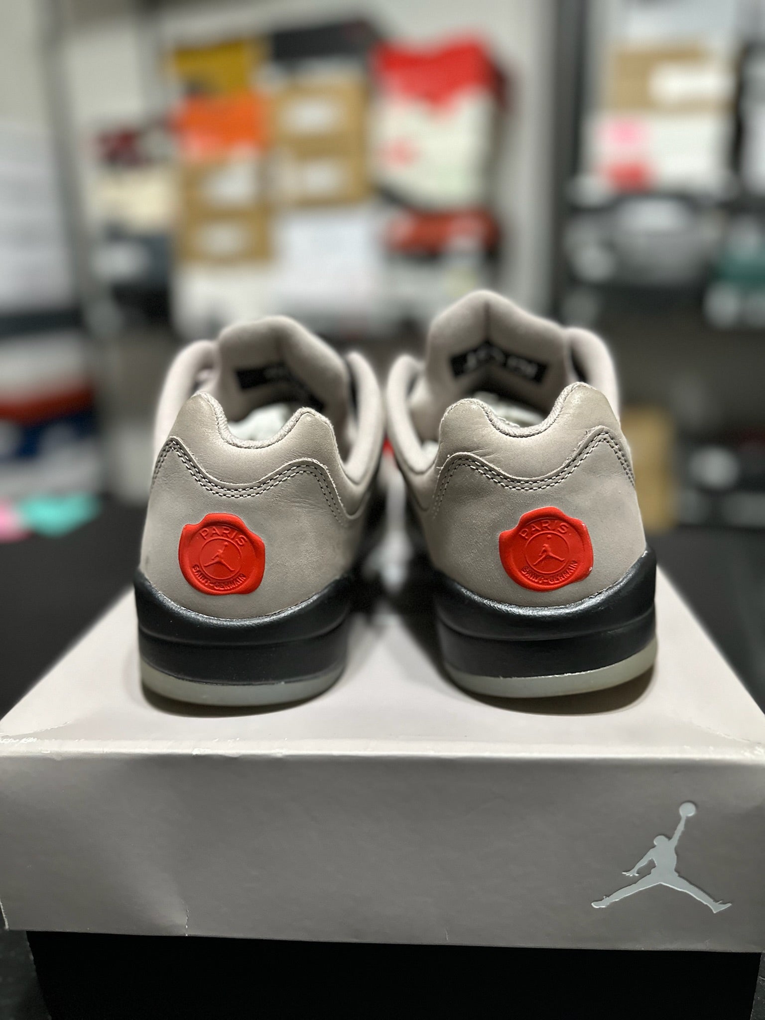 Size 10 - J5 Low PSG