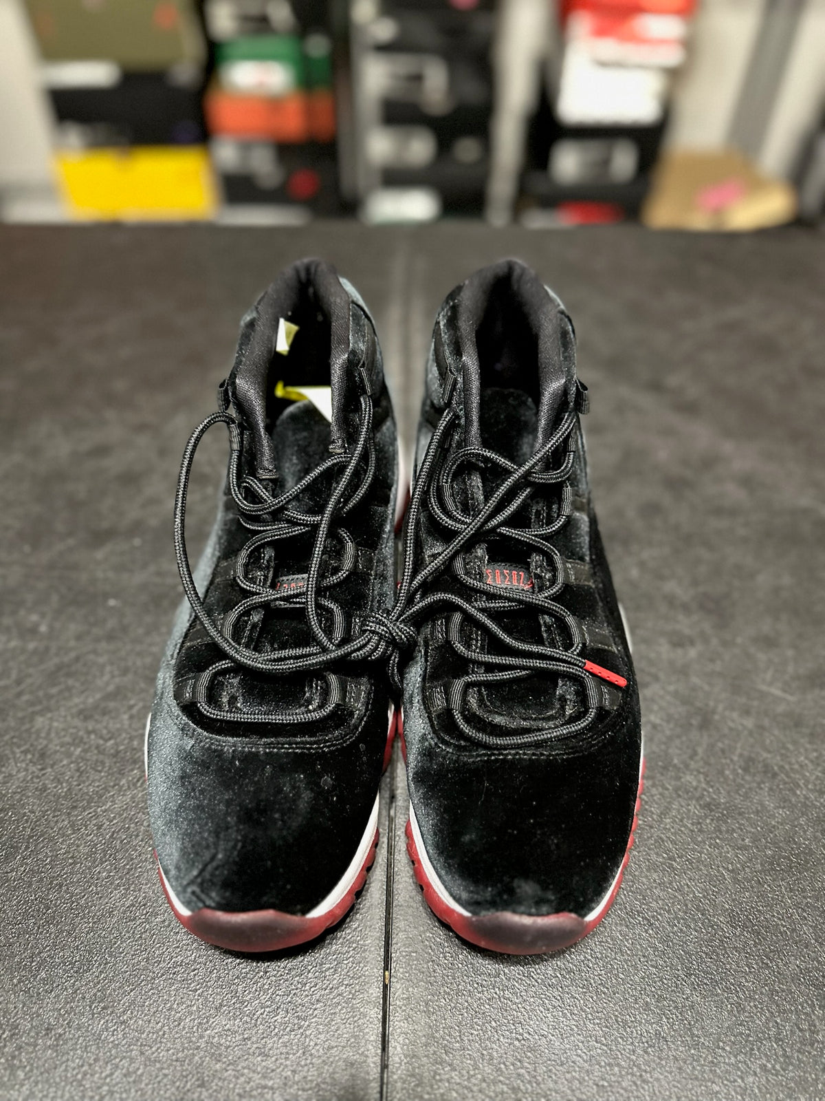 Size 10 - (11.5W) j11 bred velvet