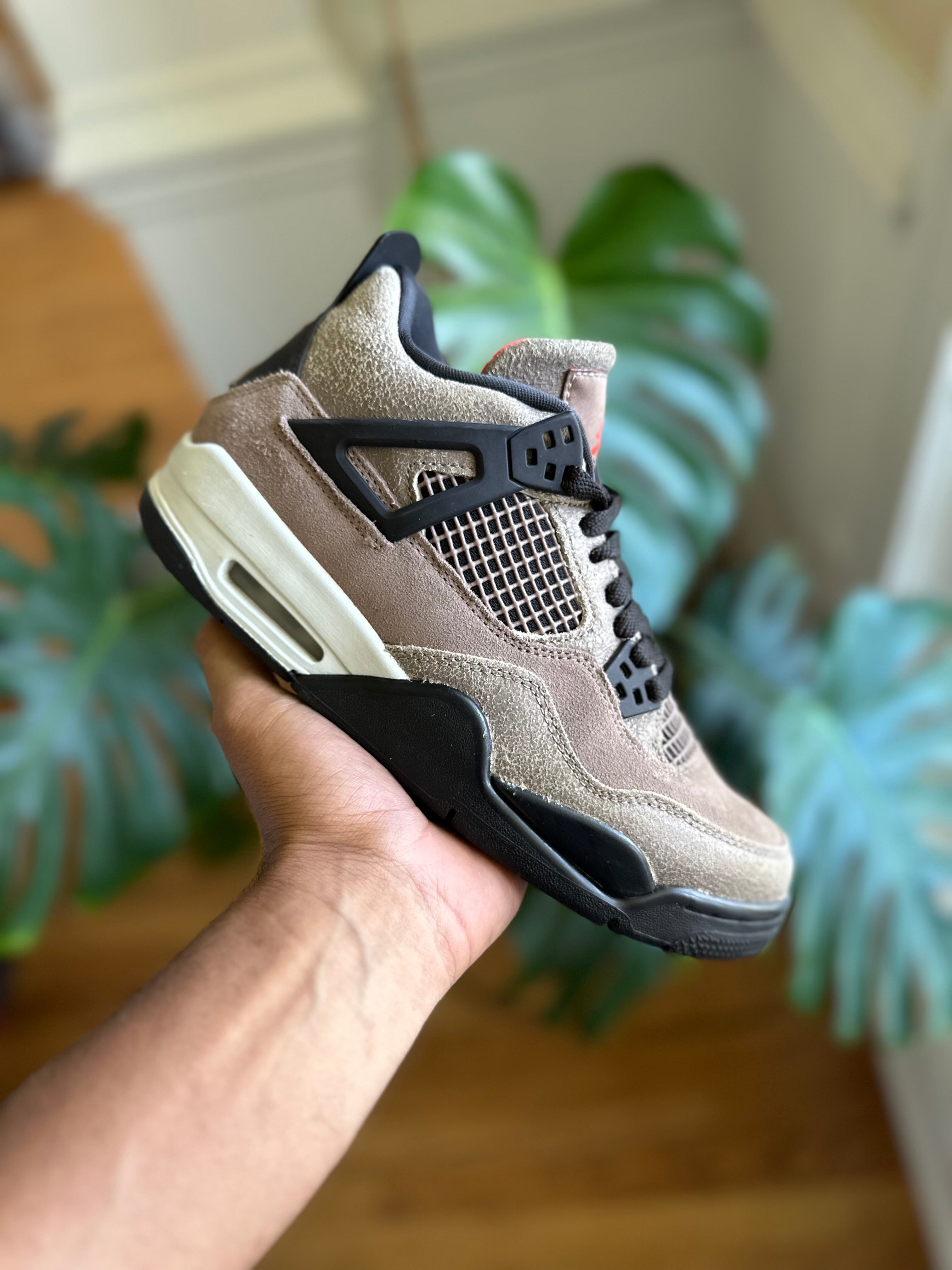 Size 6.5y - J4 taupe haze