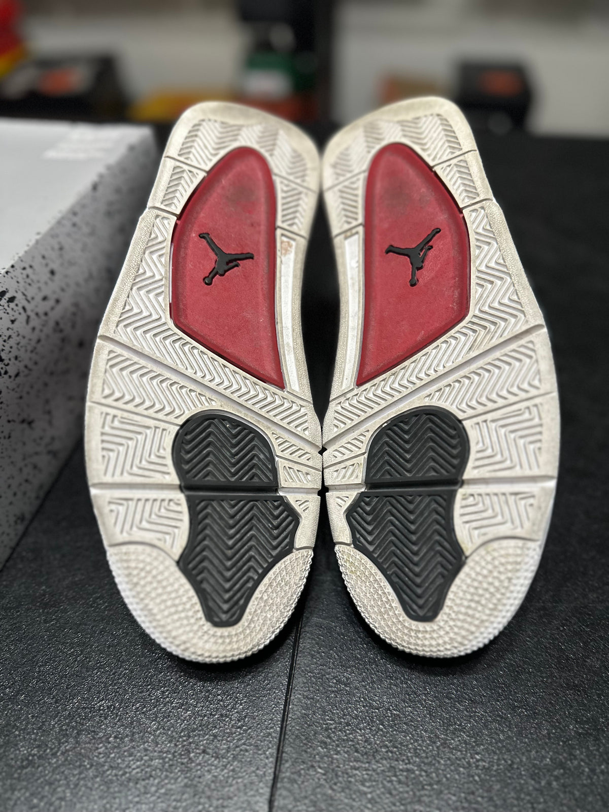 Size 9 - J4 alternate 89