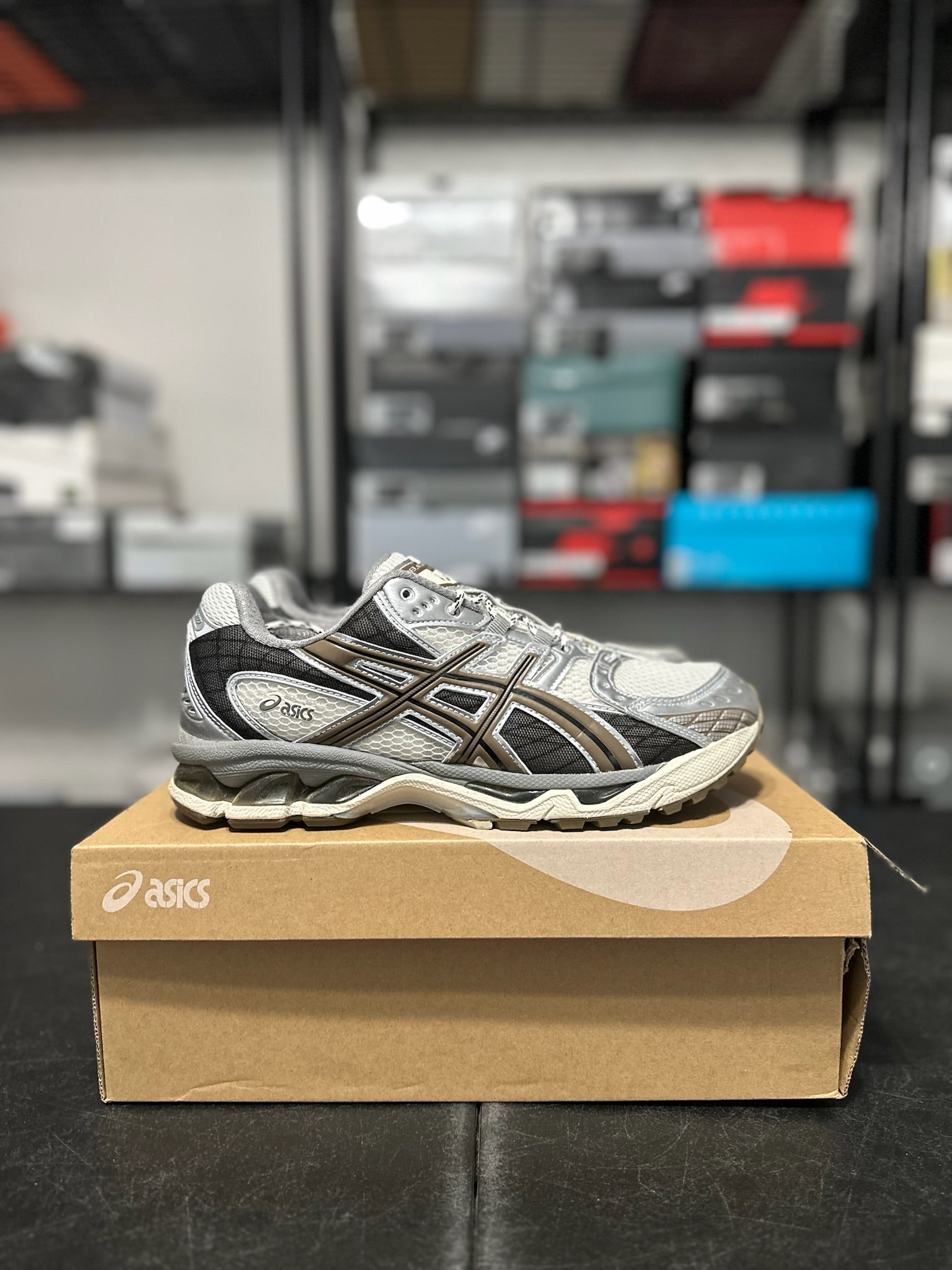 Size 9 - ASICS Gel Nimbus 10.1 Cream Pure Silver
