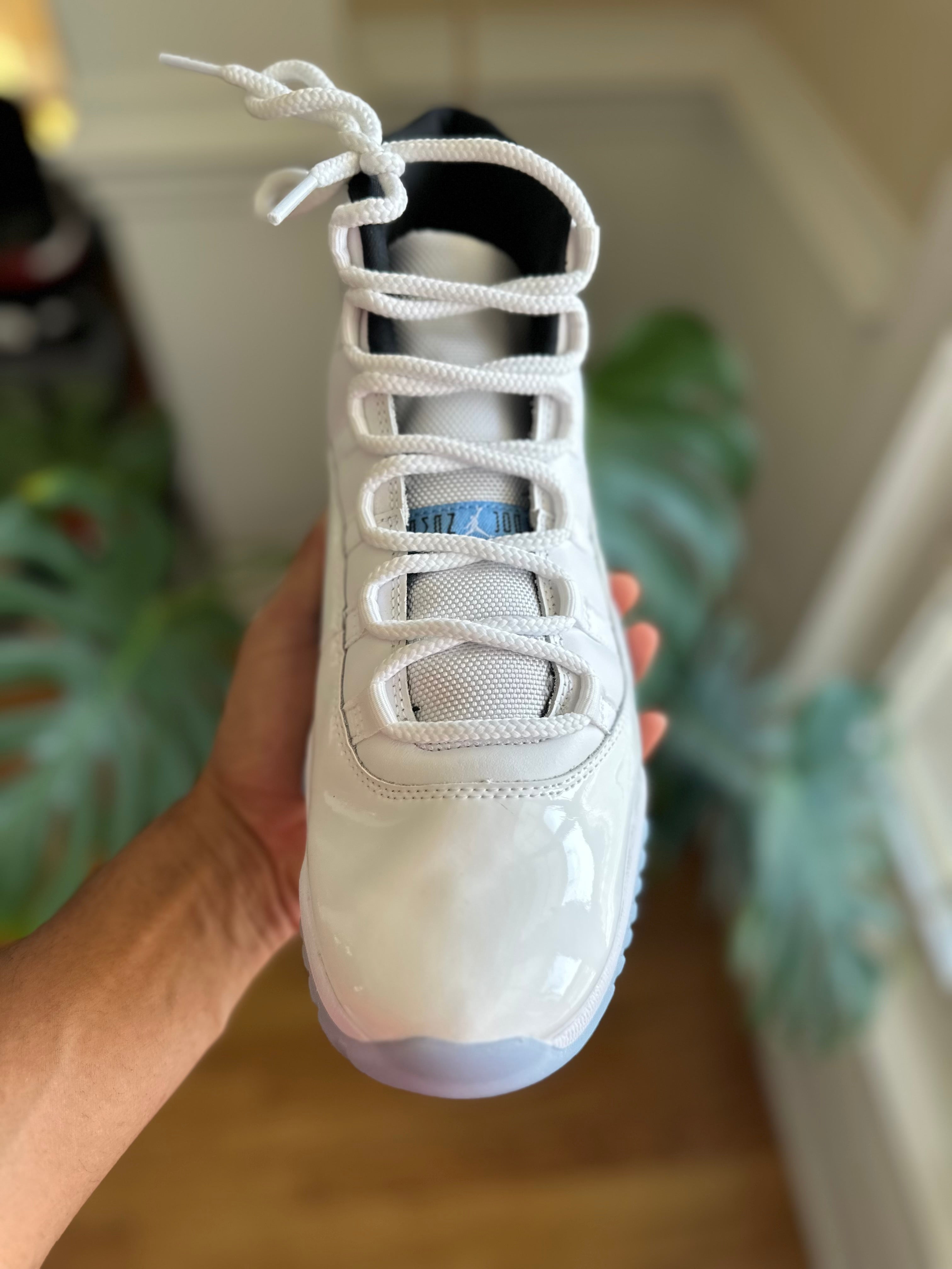 Size 10 - J11 legend blue