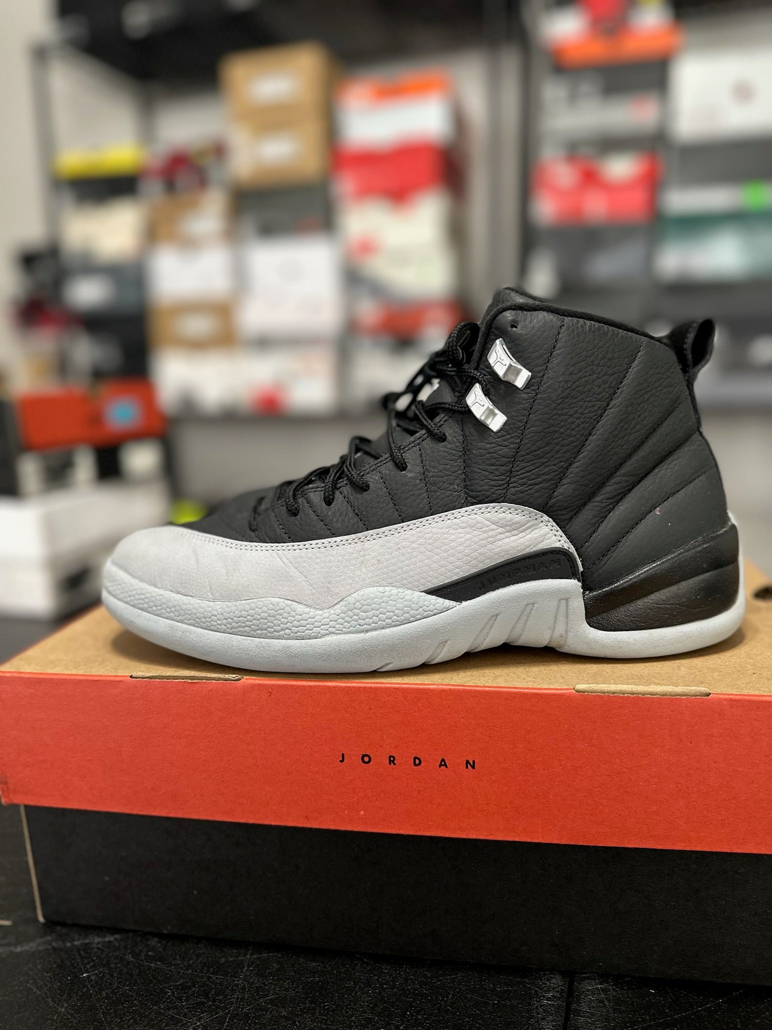 Size 10.5 - J12 Barons