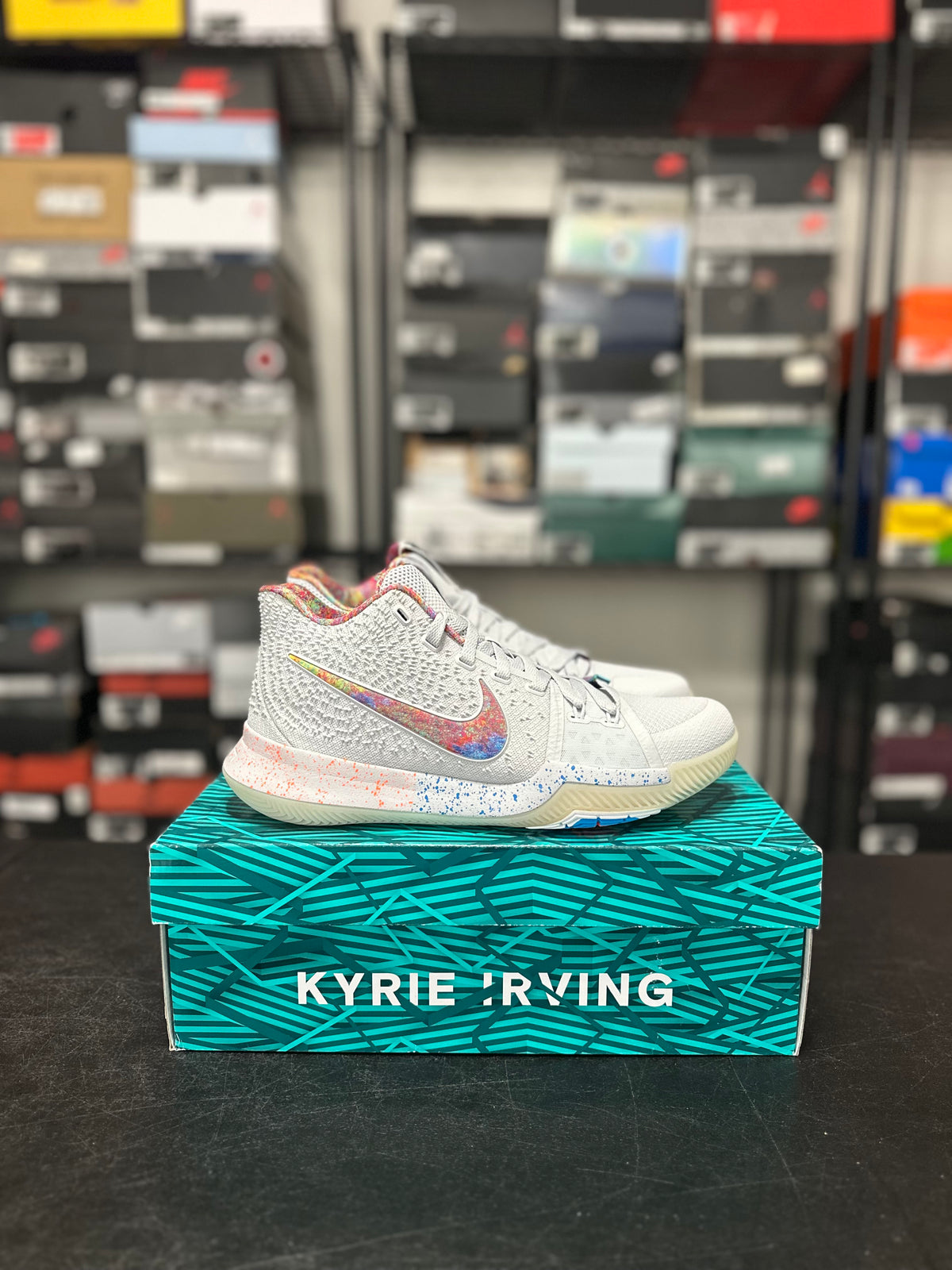Size 9 - Kyrie 3 EYBL DS