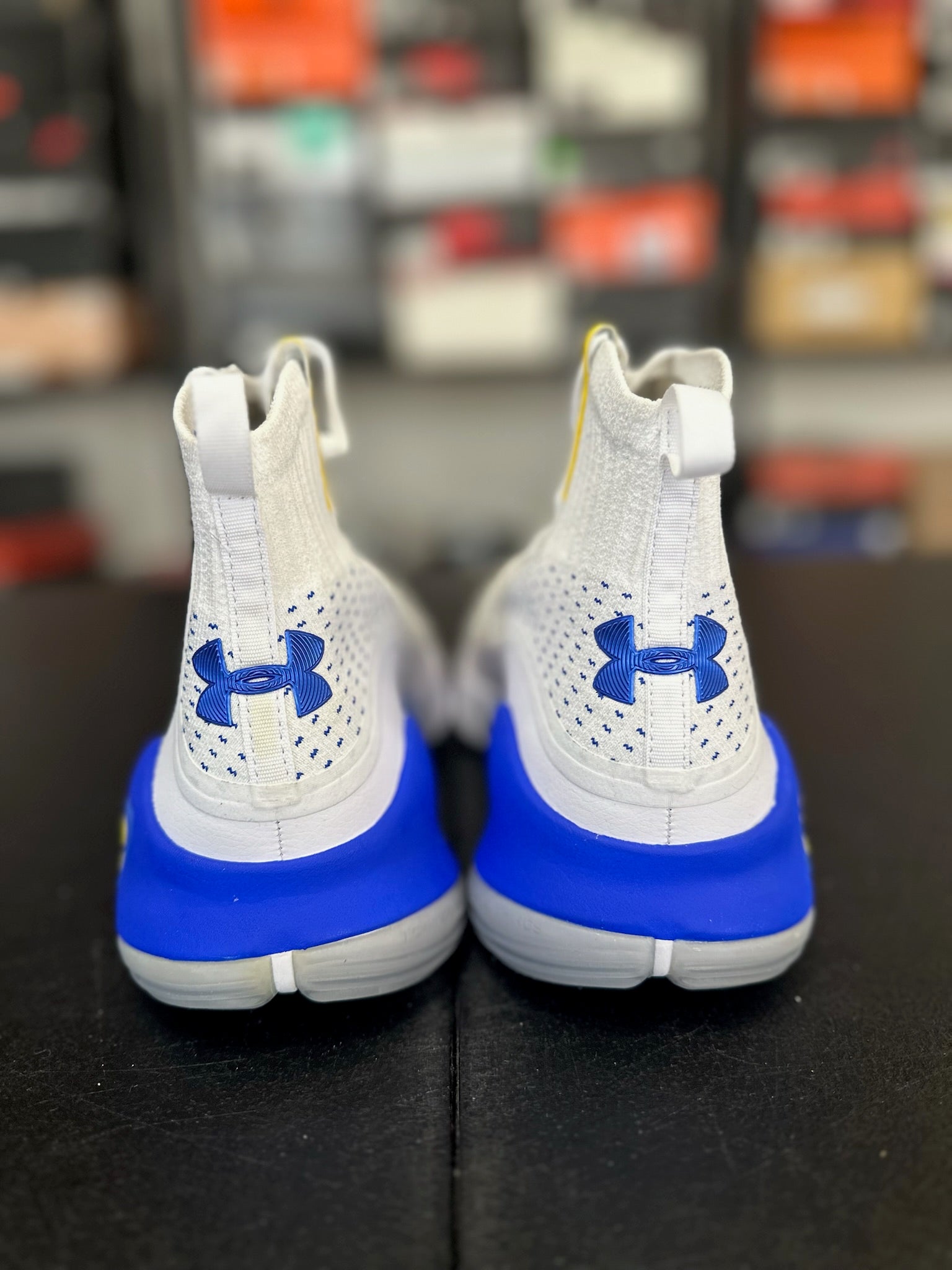 Size 9.5 - Curry 4 More Dubs