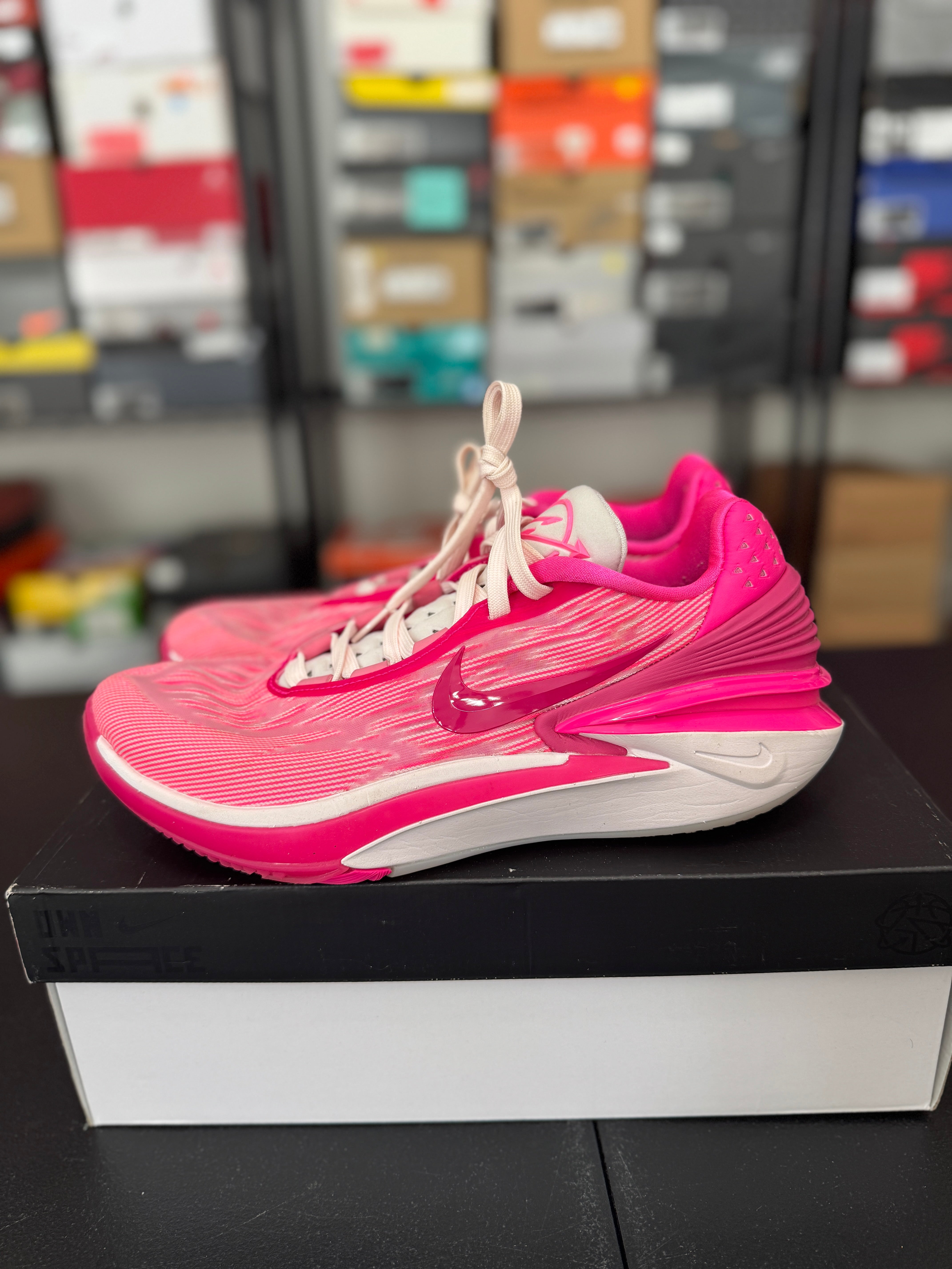 Size 11 - 12.5W air zoom gt cut 2 hyper pink