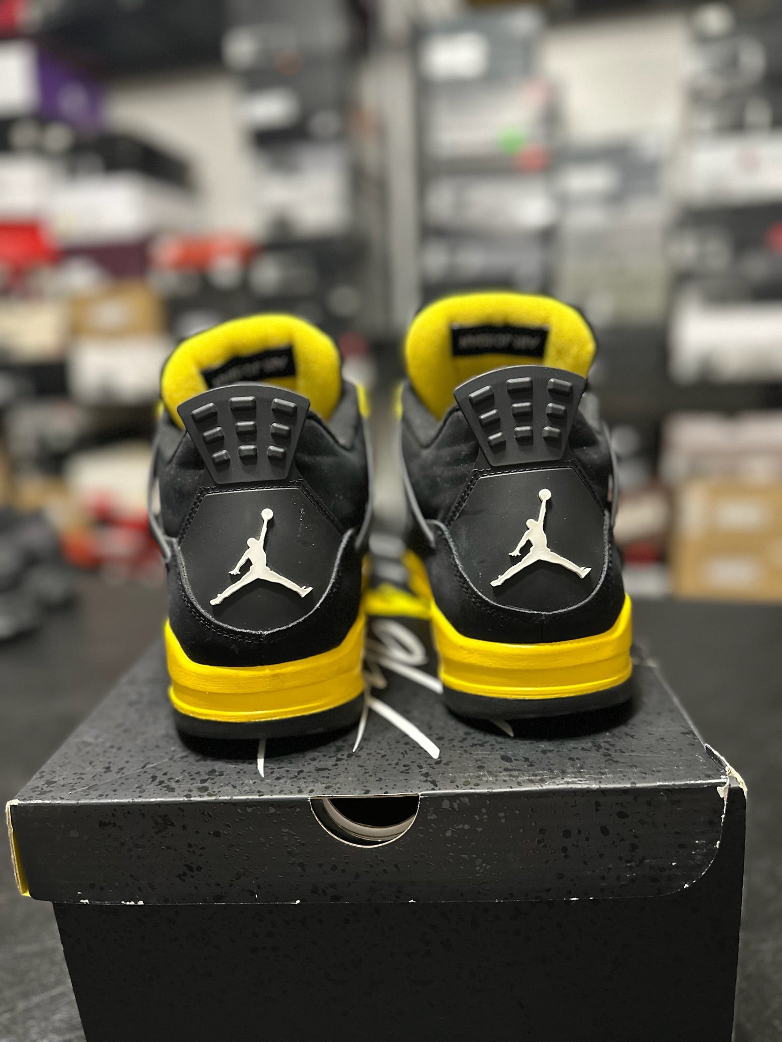 Size 12 - J4 Thunder