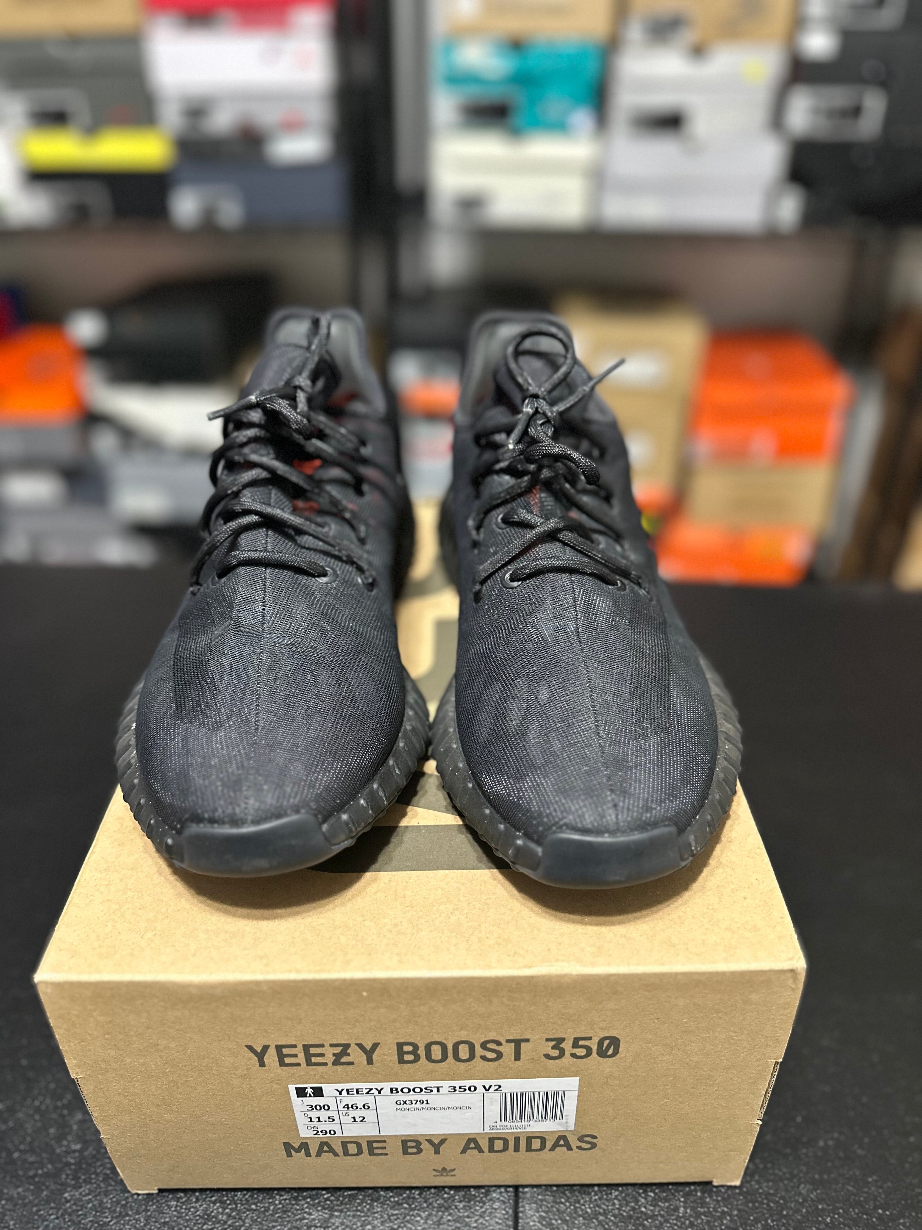 Size 12 - YZY 350 mono cinder
